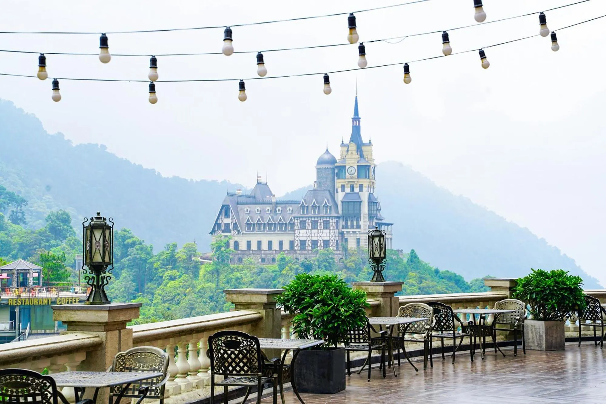 Restaurant/places to eat in Venus Hotel Tam Đảo