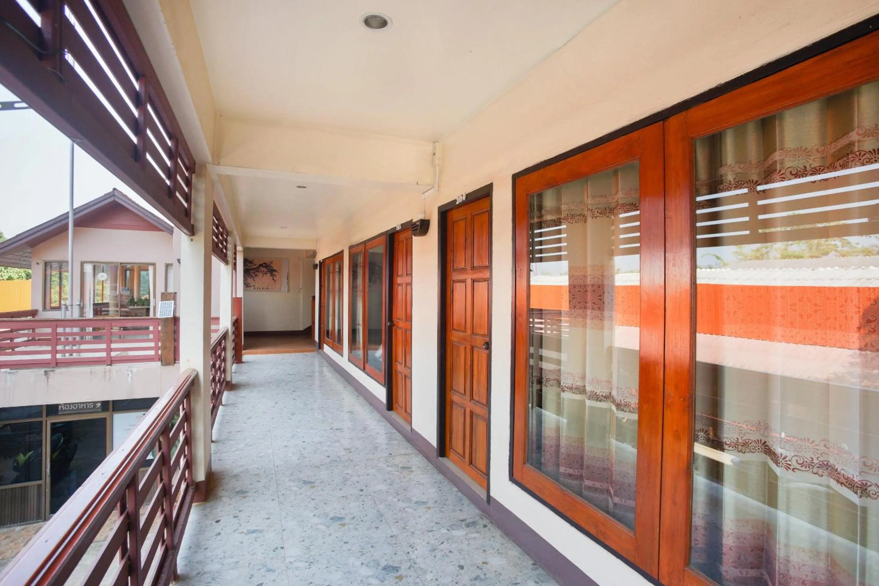 Lobby or reception in OYO 75388 P2 Place