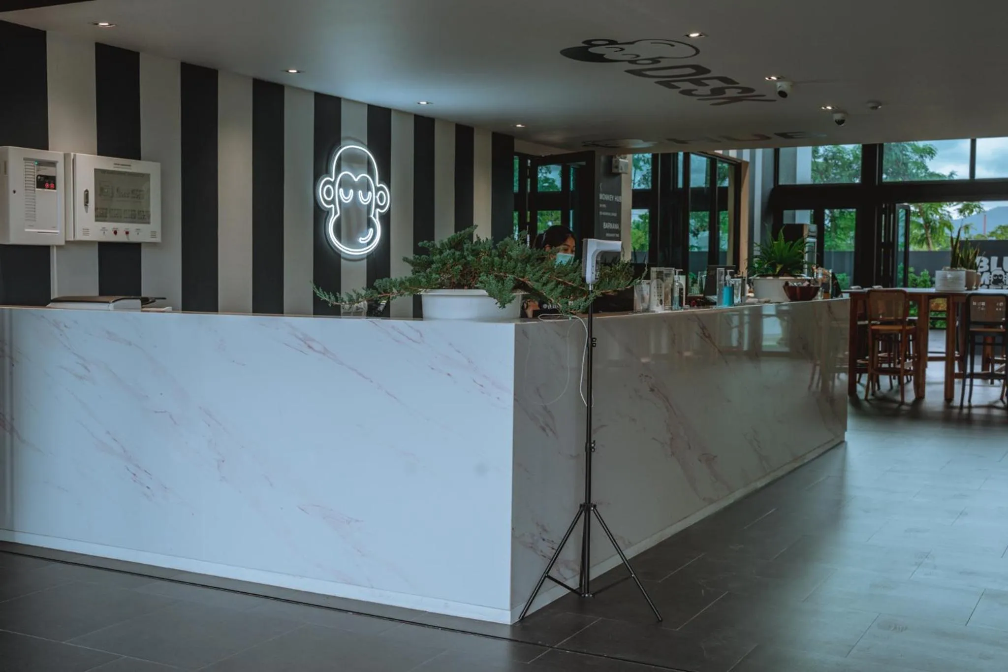 Lobby or reception in Blu Monkey Hub and Hotel Chanthaburi