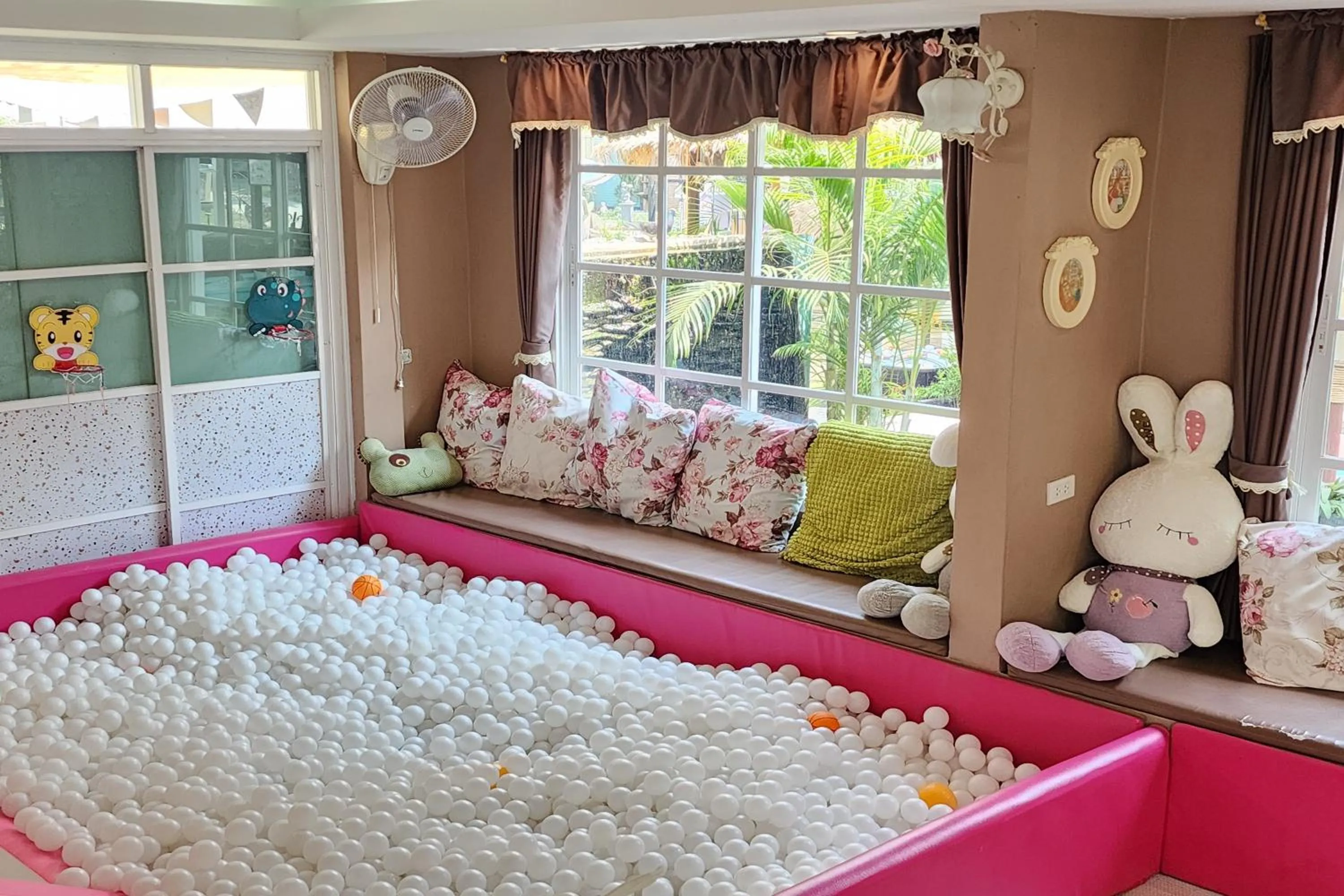 Children play ground in See Sky Resort