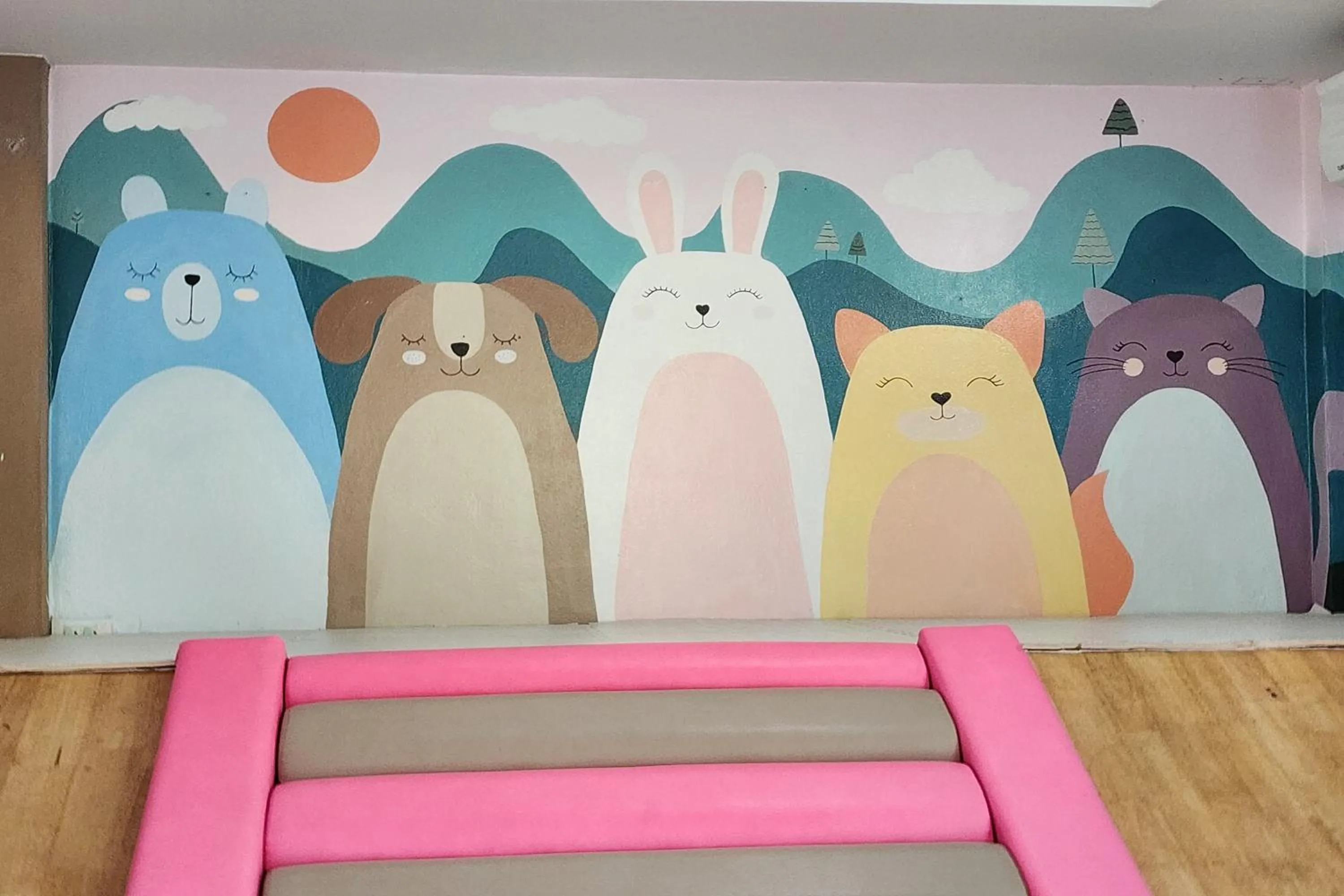 Decorative detail in See Sky Resort