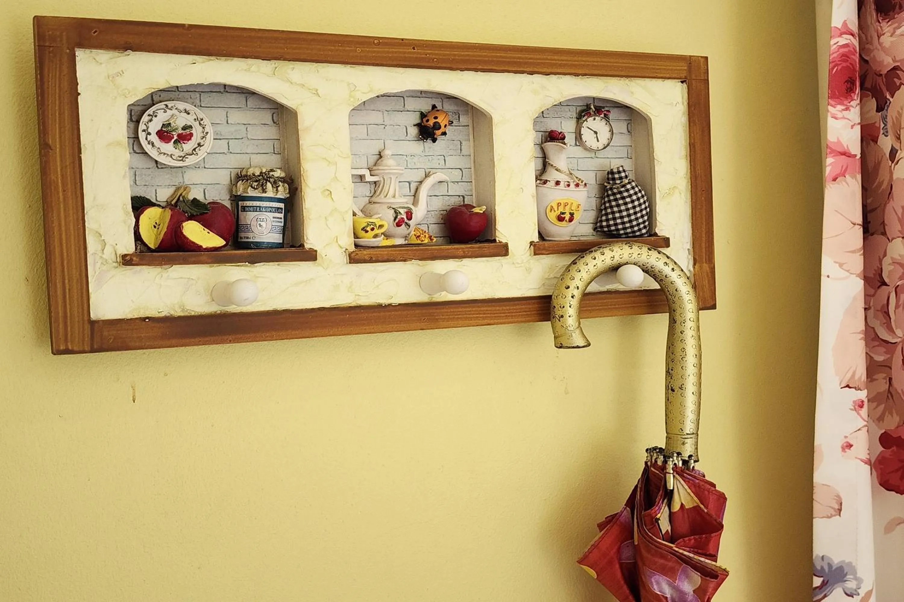 Decorative detail in See Sky Resort