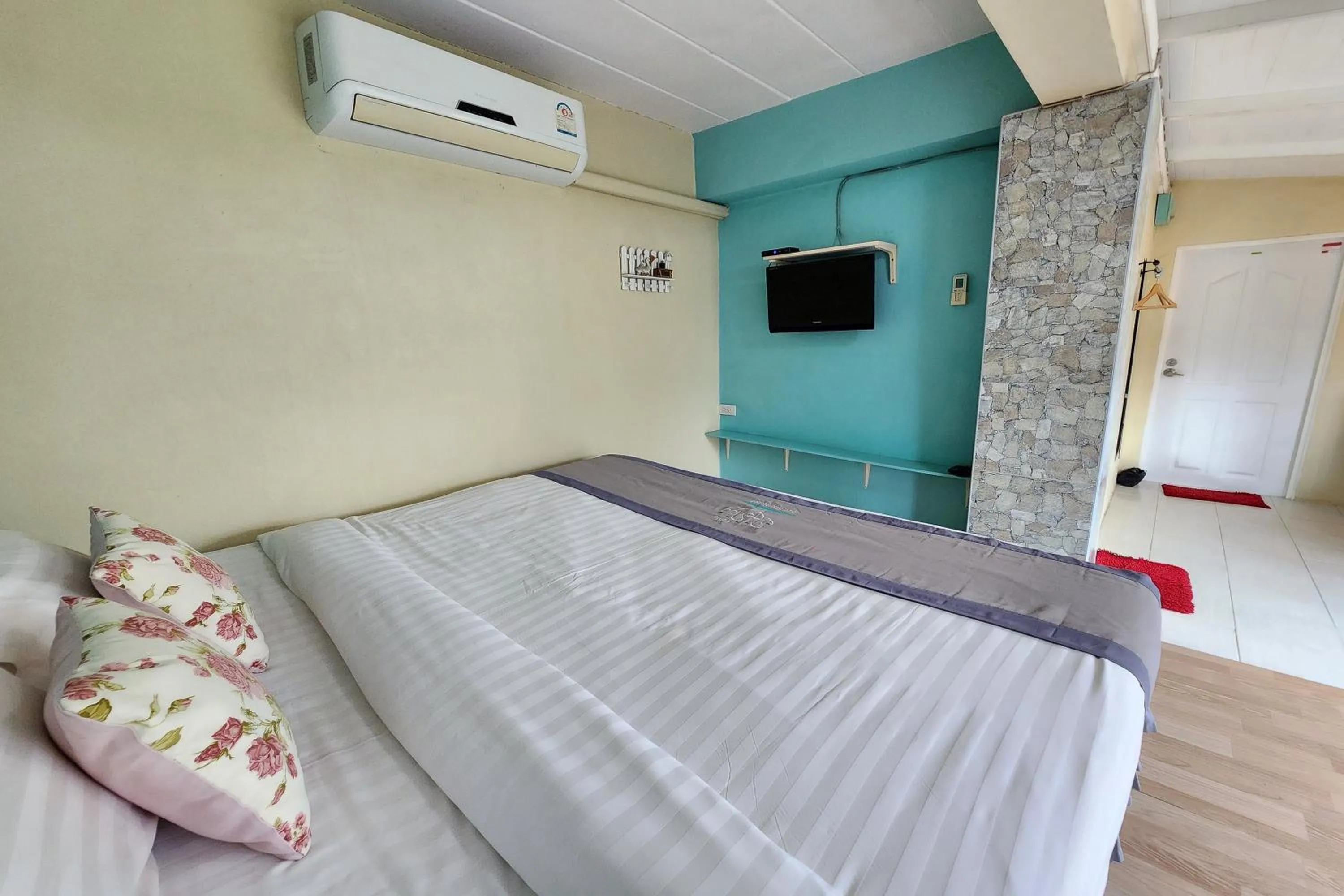 Bed in See Sky Resort