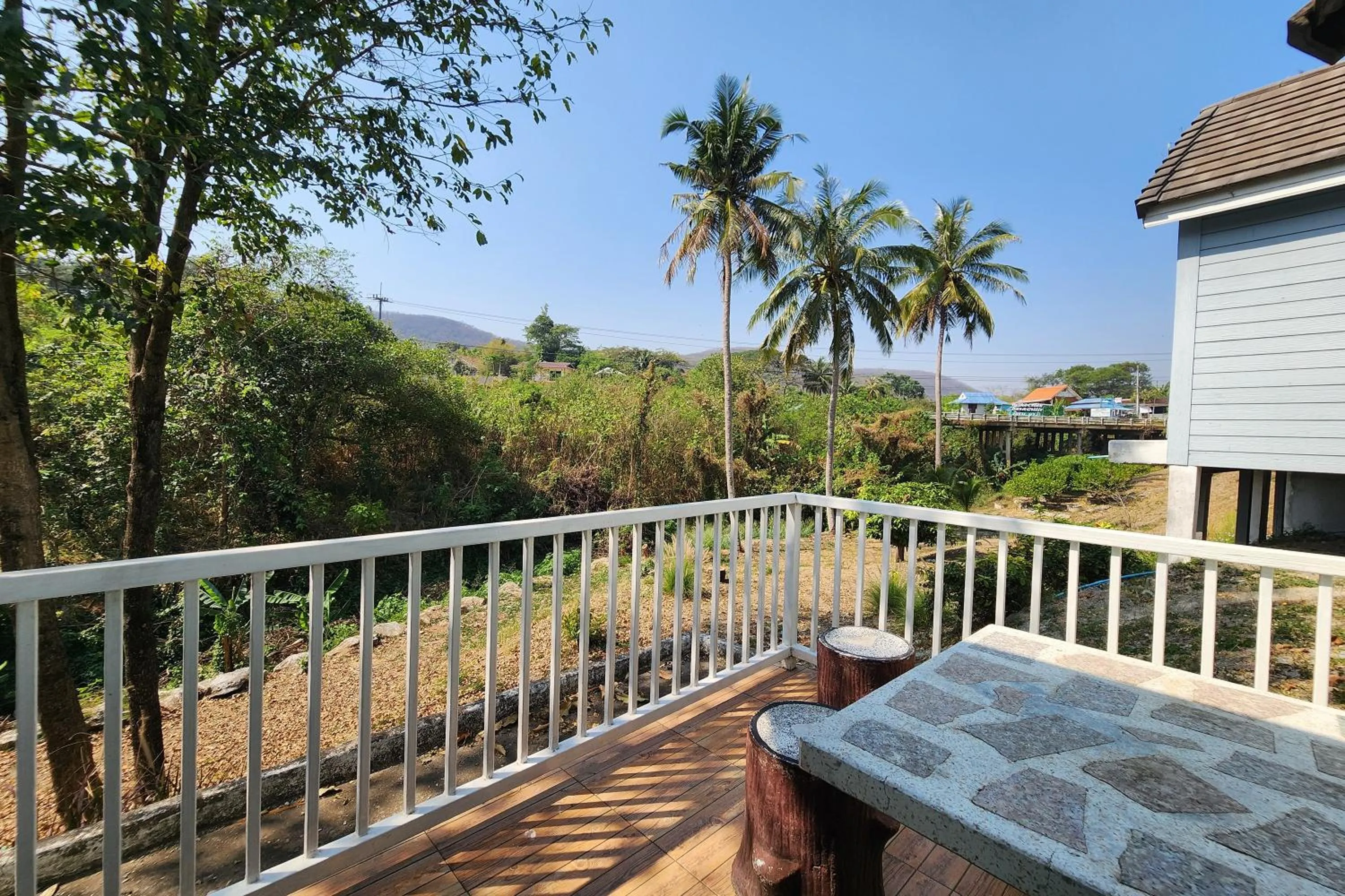 Balcony/Terrace in See Sky Resort