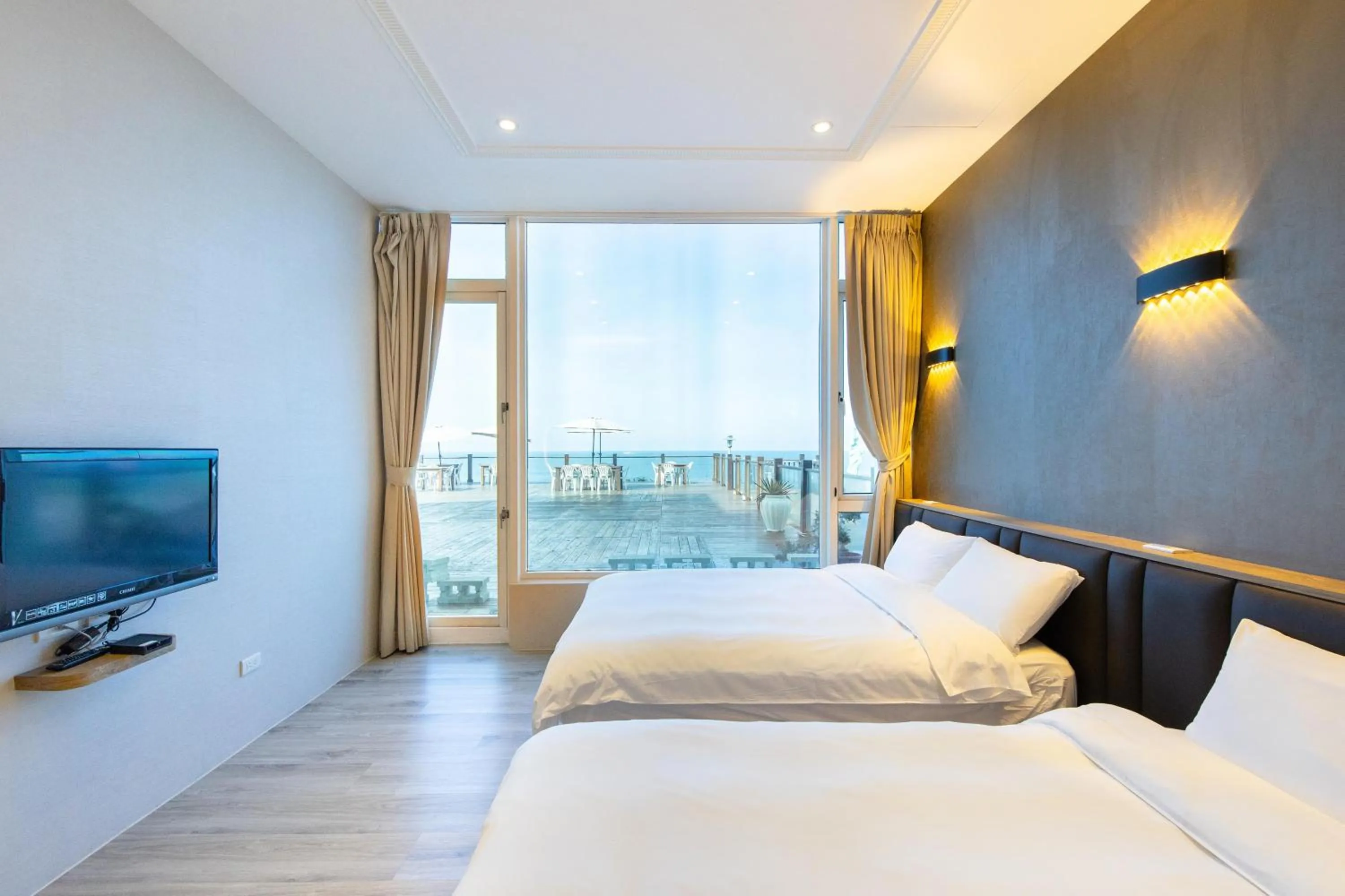 Bed in Ferry of Love Homestay