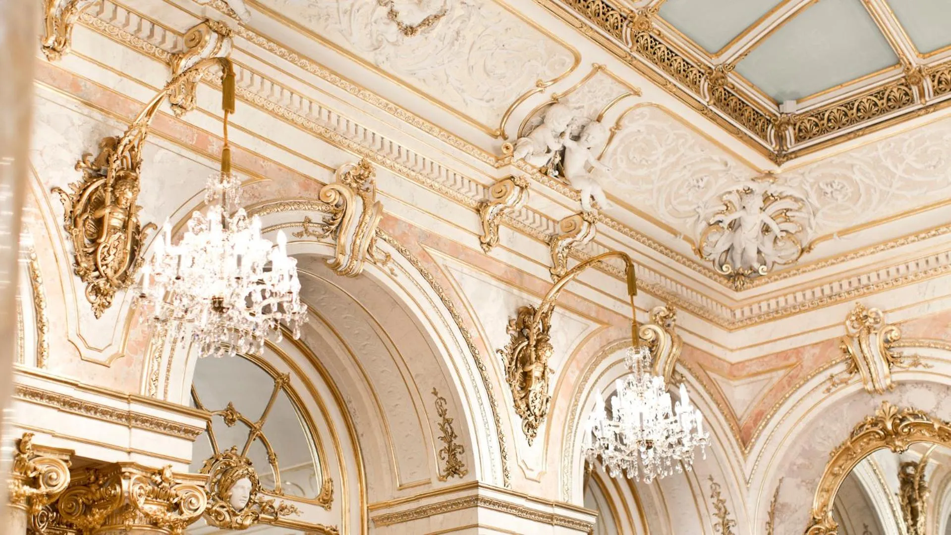 Decorative detail in Palais Coburg