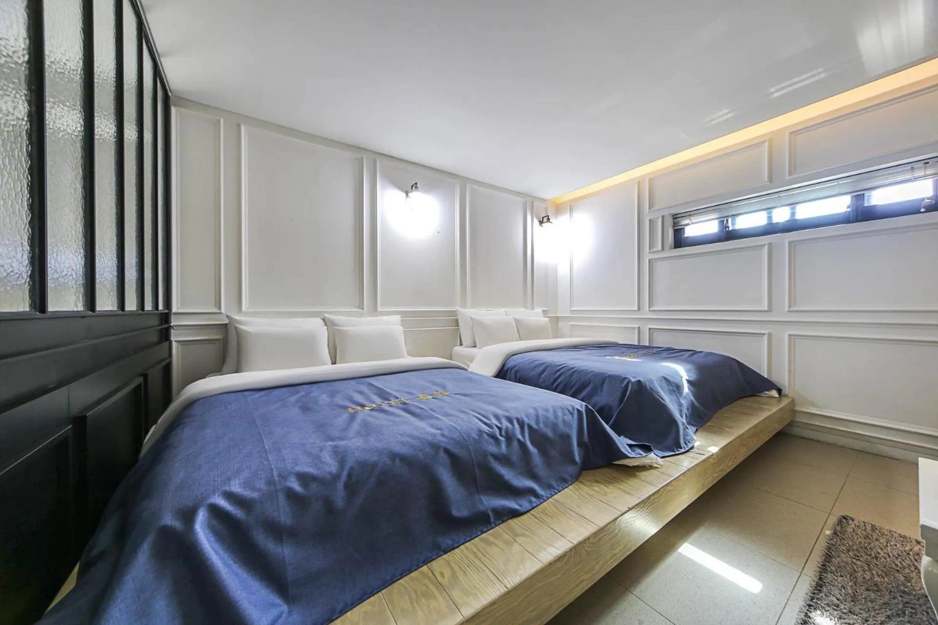 Bed in Hotel Myeongjak