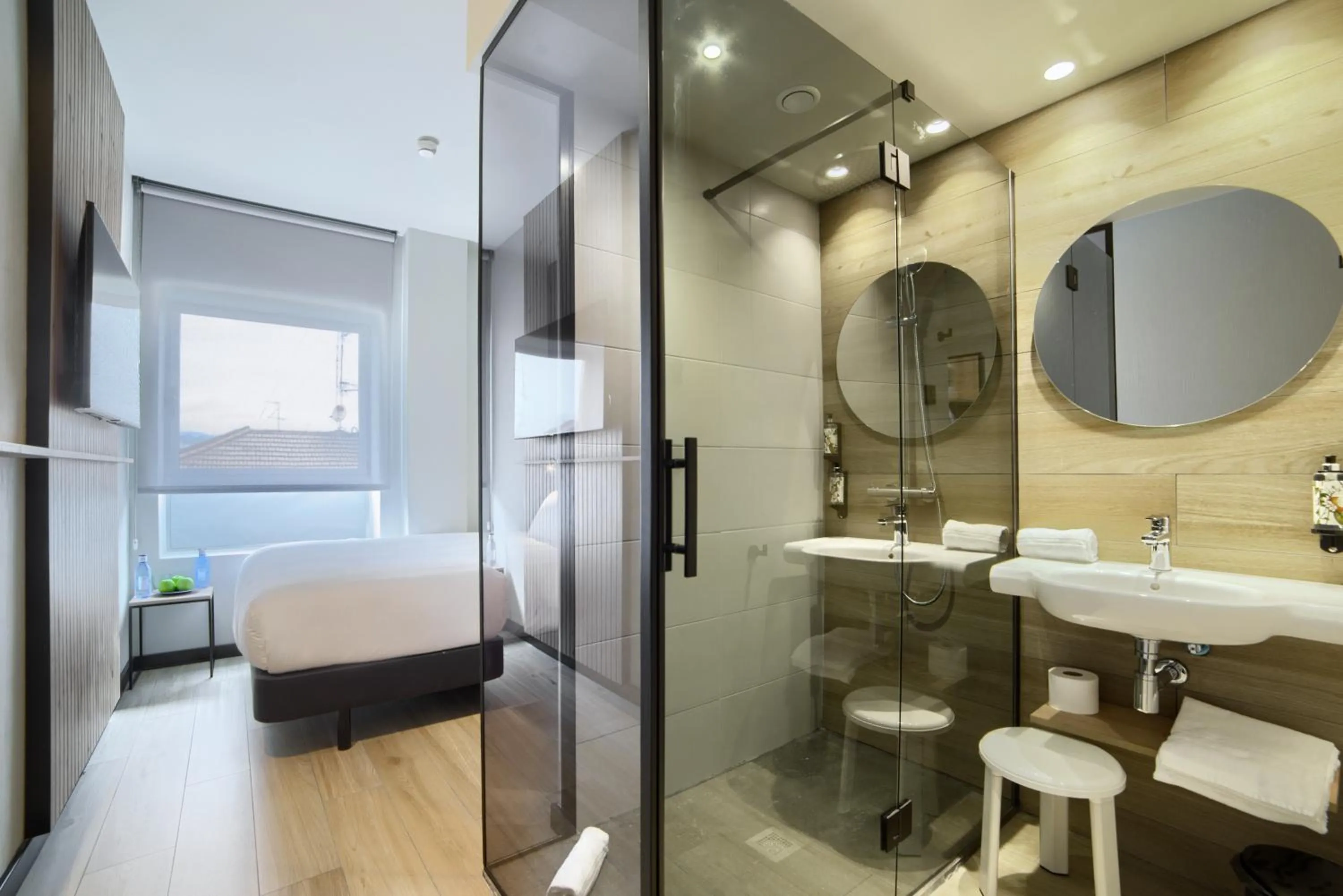 Bedroom in Hotel Bed4U Bilbao