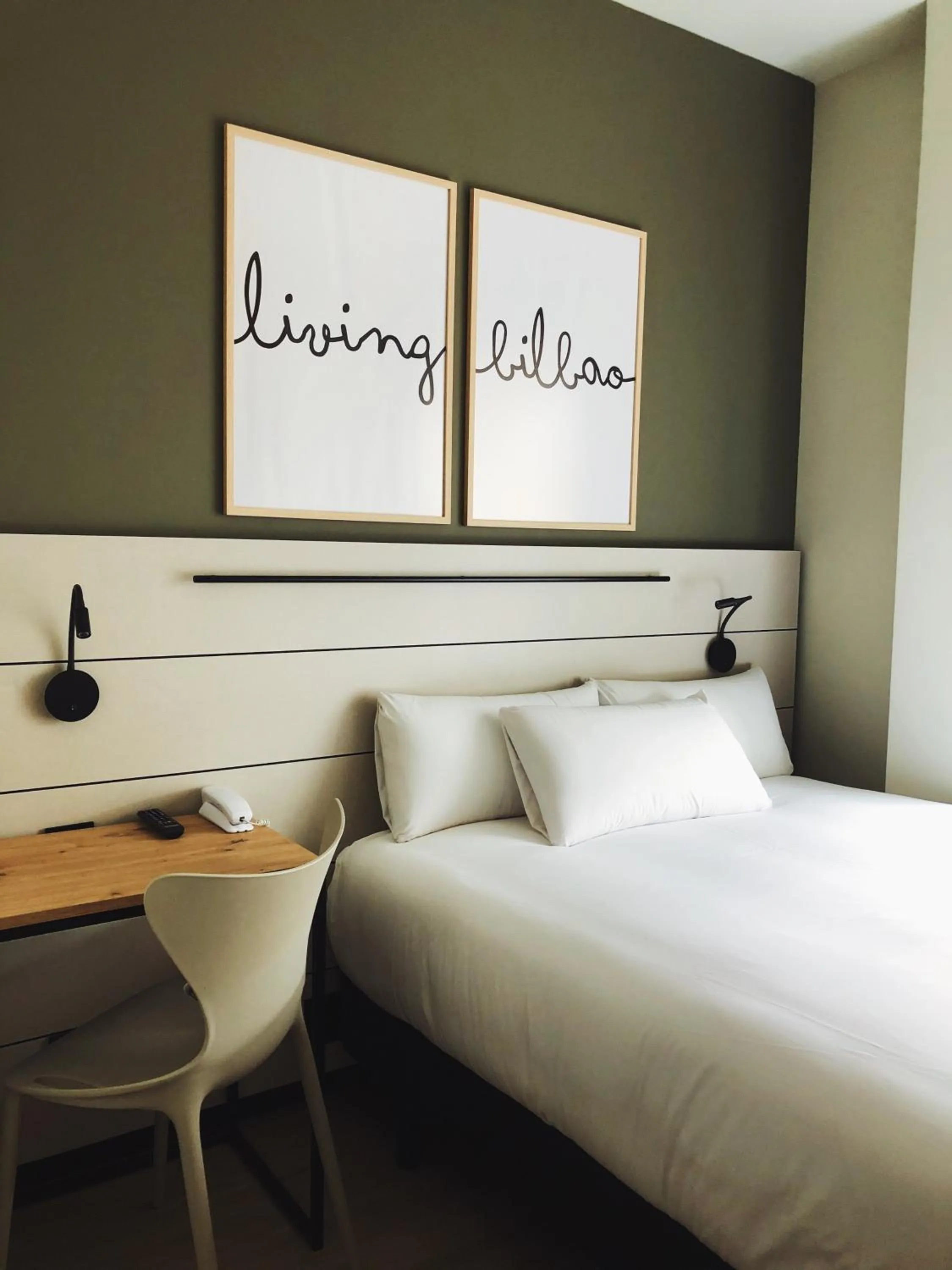 Business facilities, Bed in Hotel Bed4U Bilbao