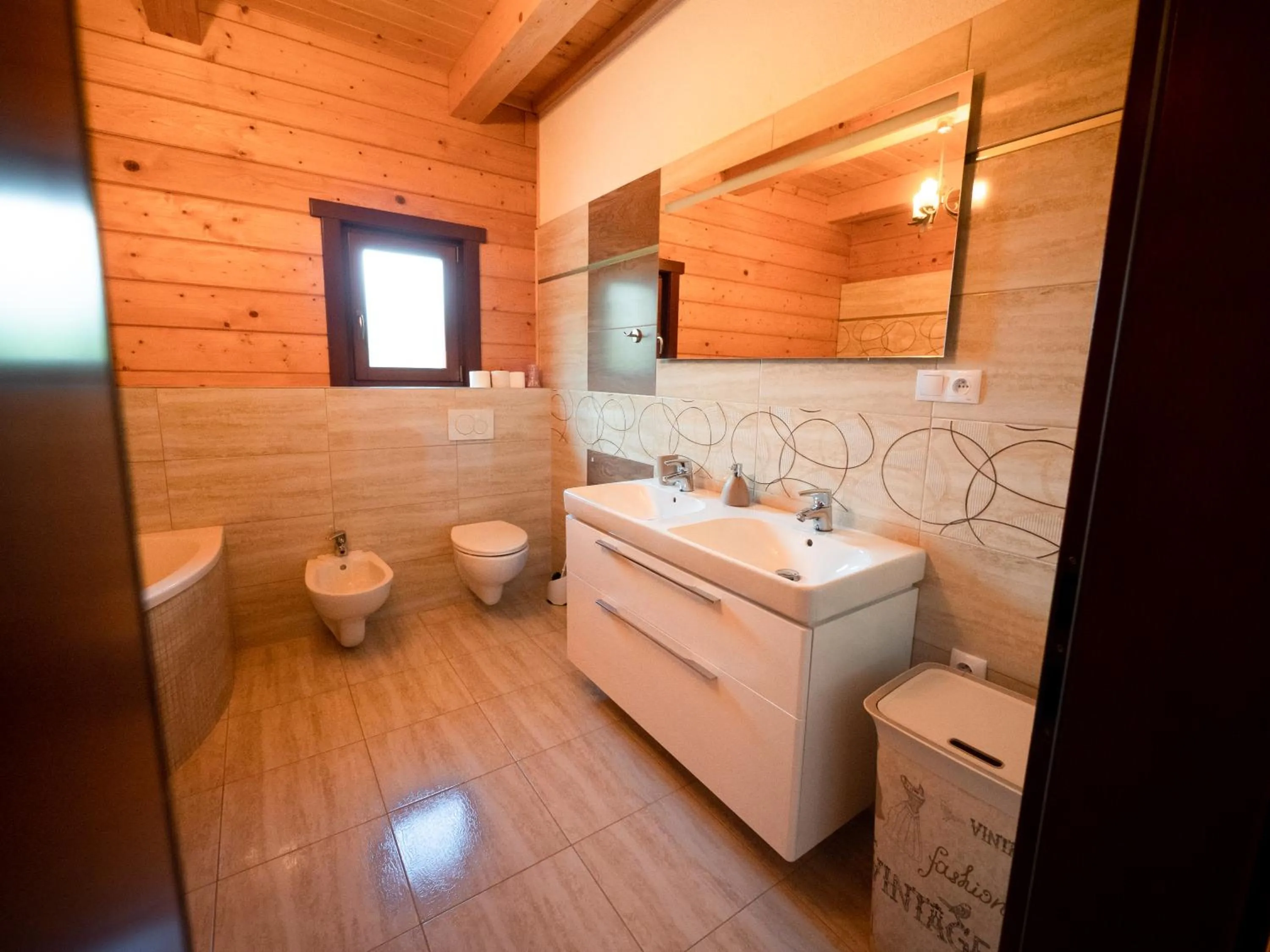 Toilet in SKI CIERNY BALOG