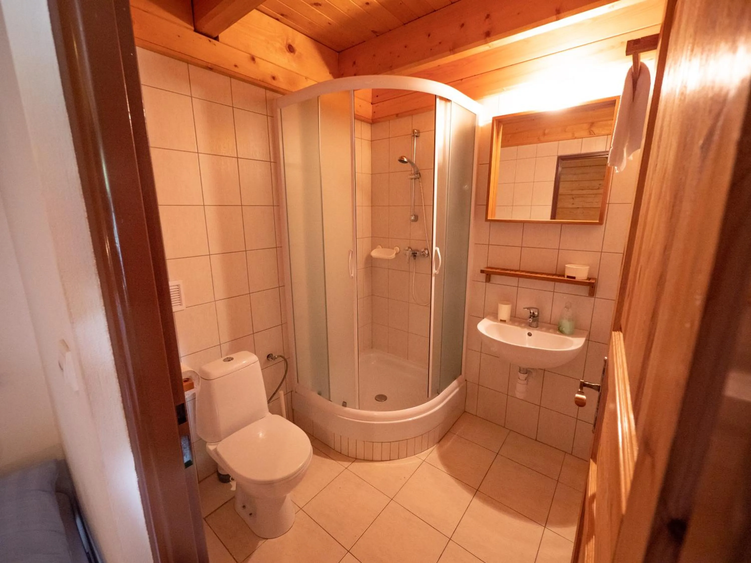 Shower in SKI CIERNY BALOG