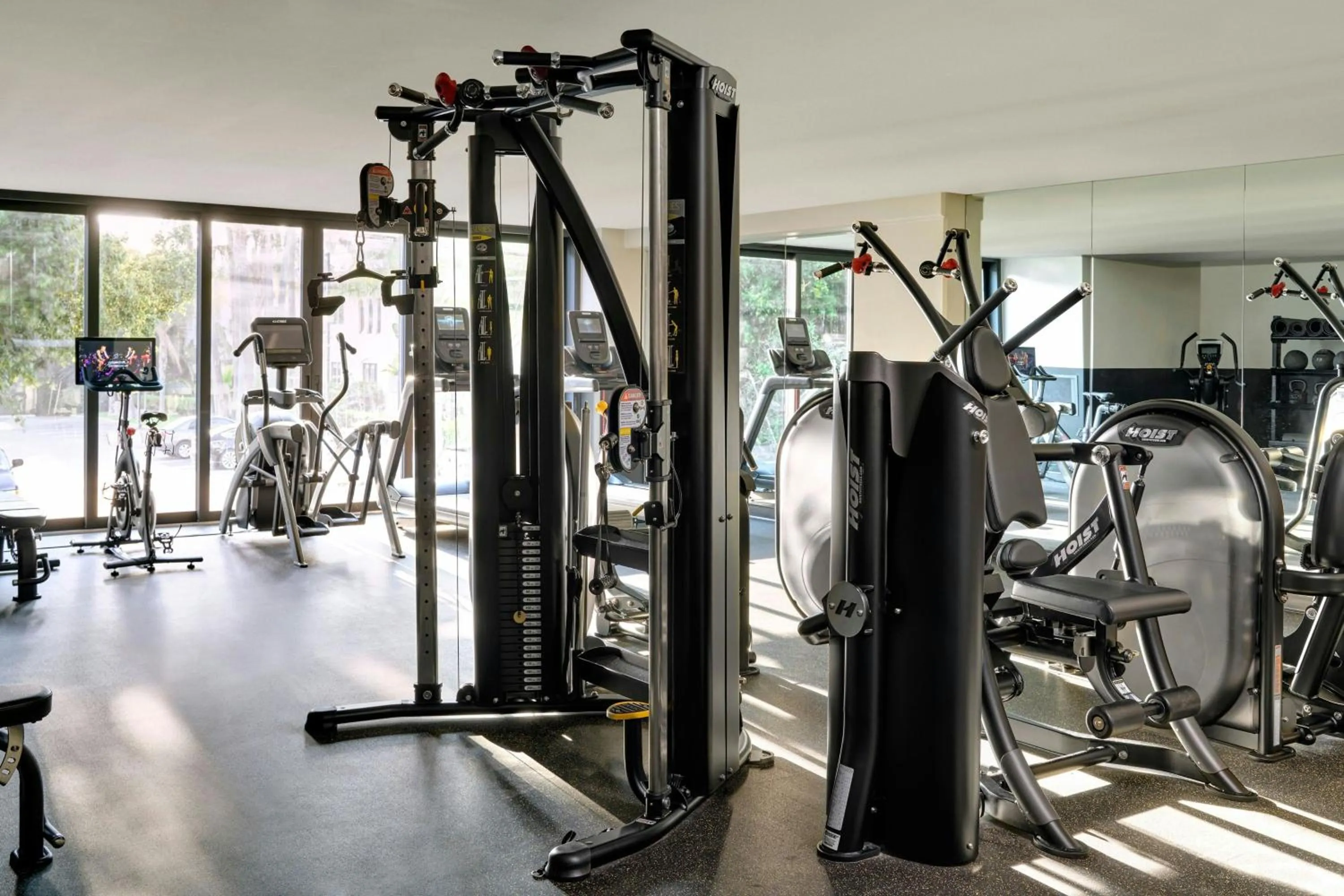 Fitness centre/facilities in The Hollywood Grande, Autograph Collection