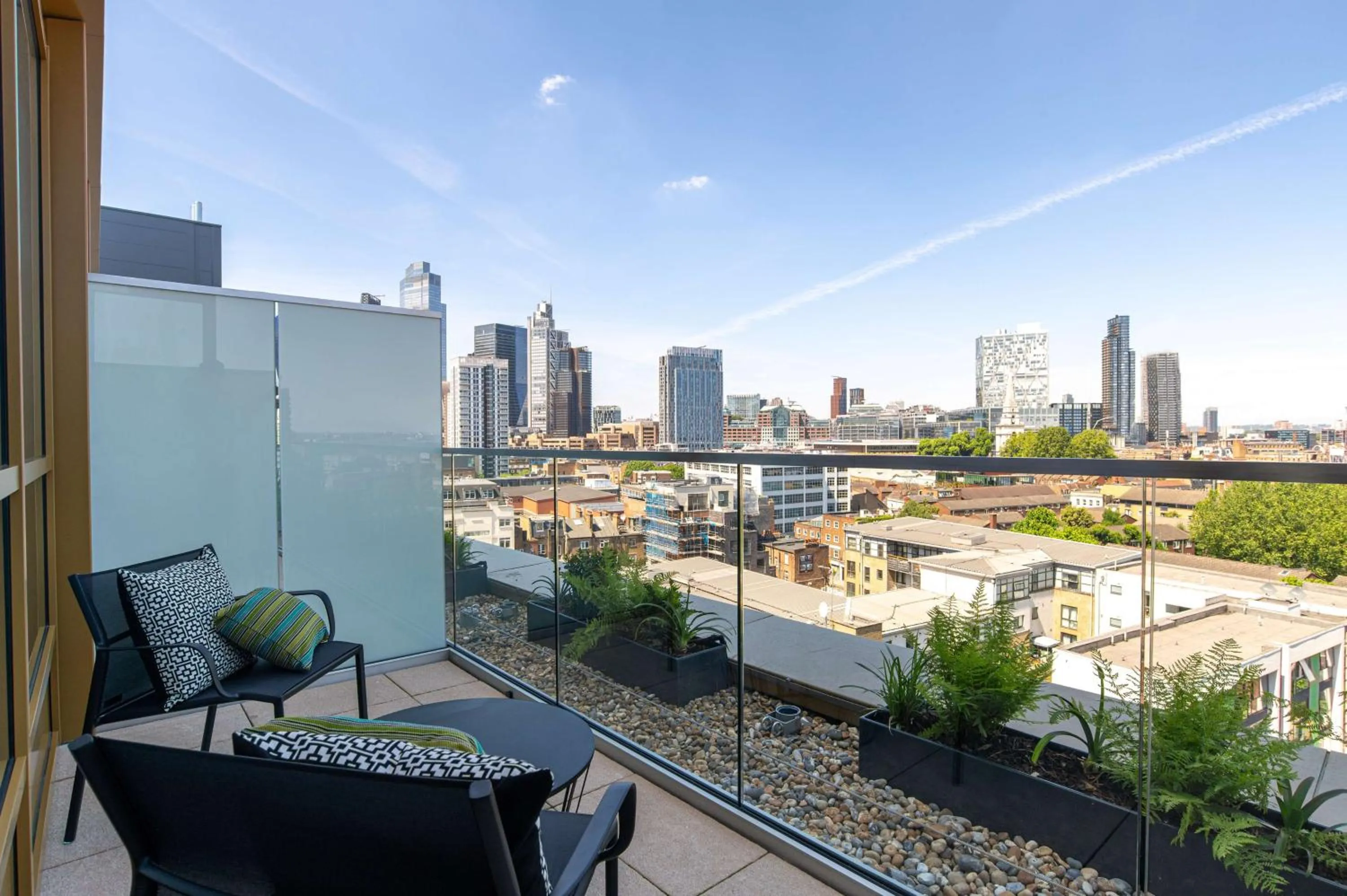 Bedroom in Hyatt Place London City East