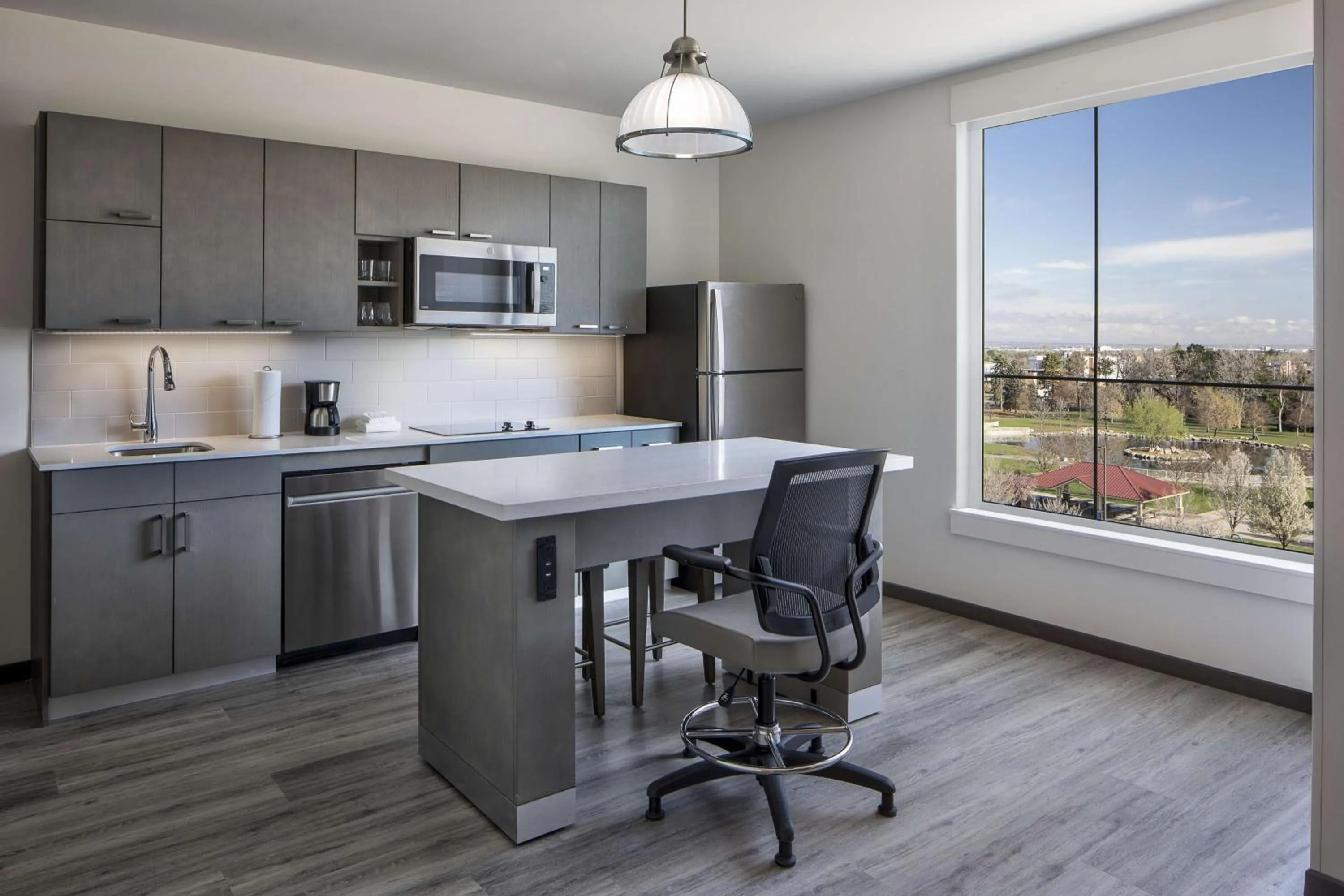 Photo of the whole room in Hyatt House Denver Aurora Anschutz Medical Campus