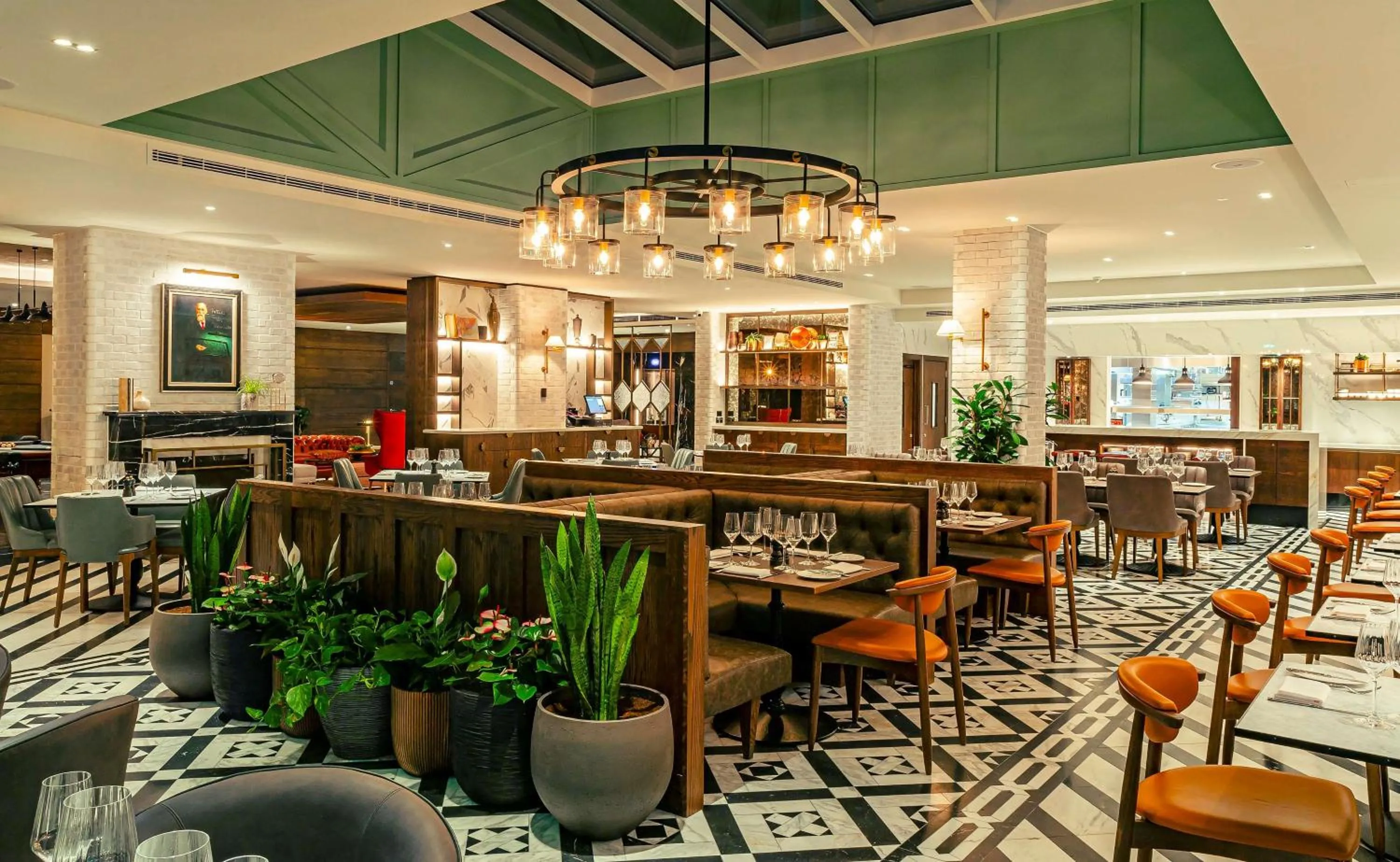 Lounge or bar in The Fellows House Cambridge, Curio Collection By Hilton