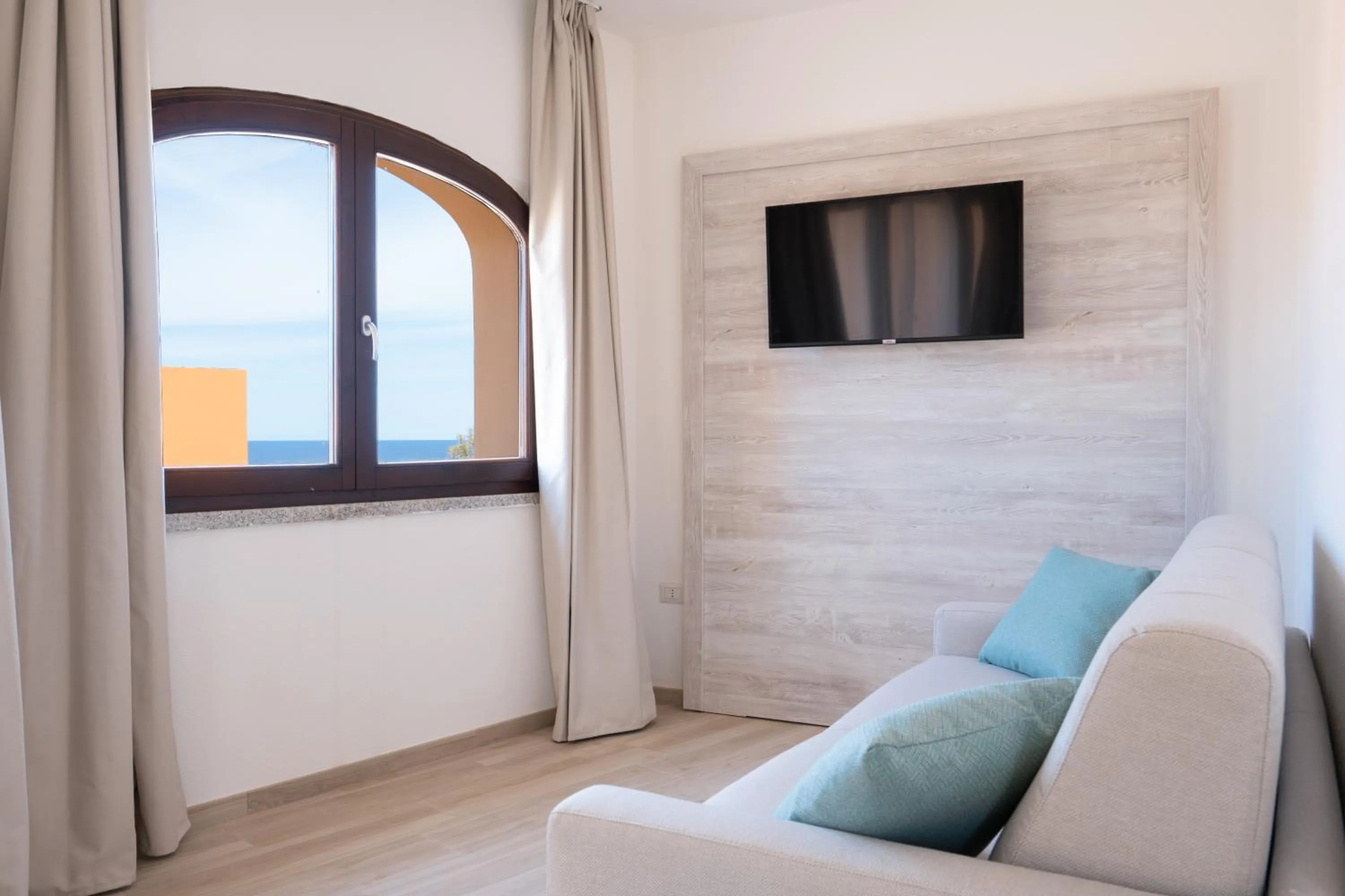 TV and multimedia in Red Sun Village