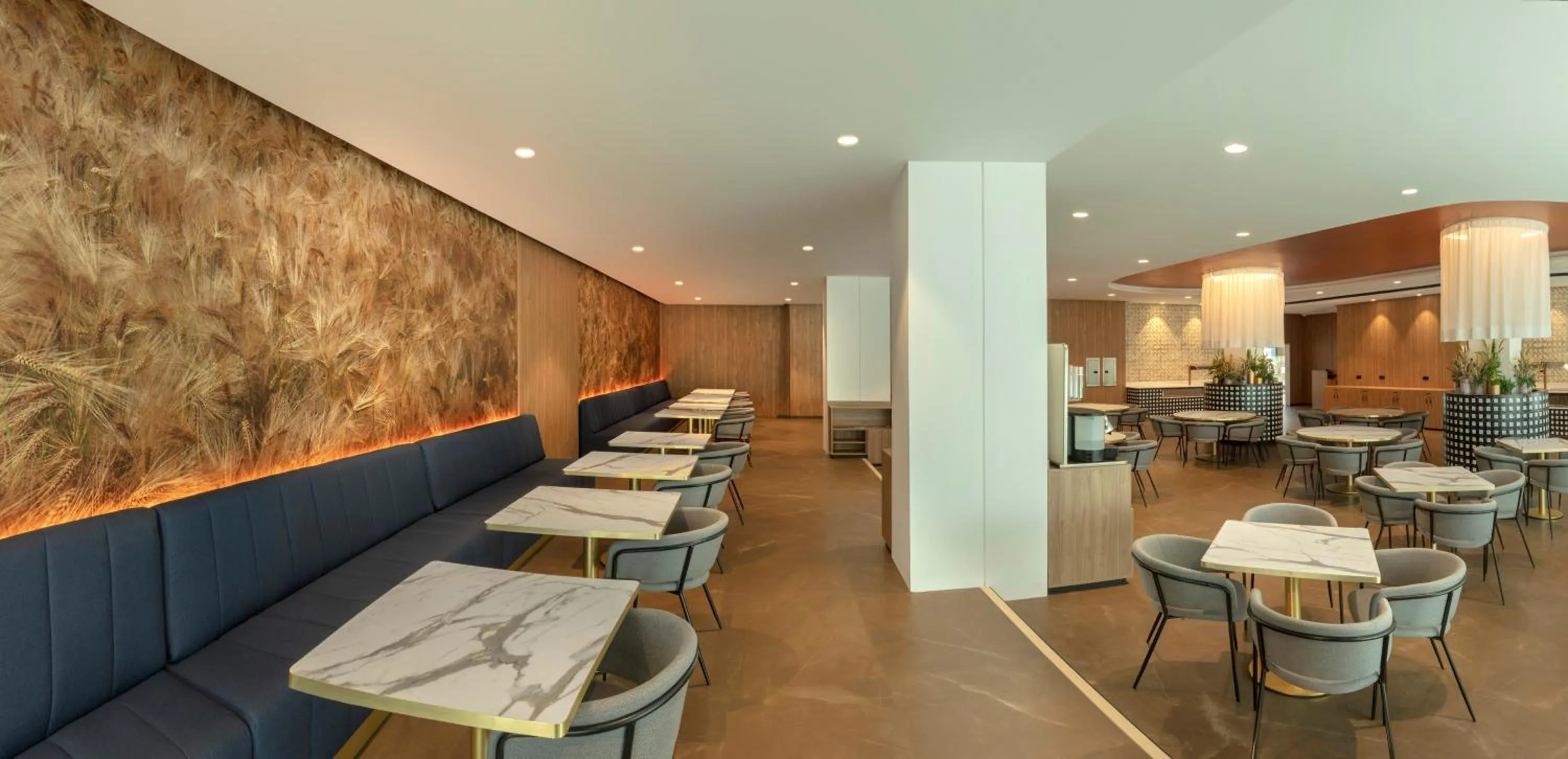 Breakfast in AJ Gran Alacant by SH Hoteles