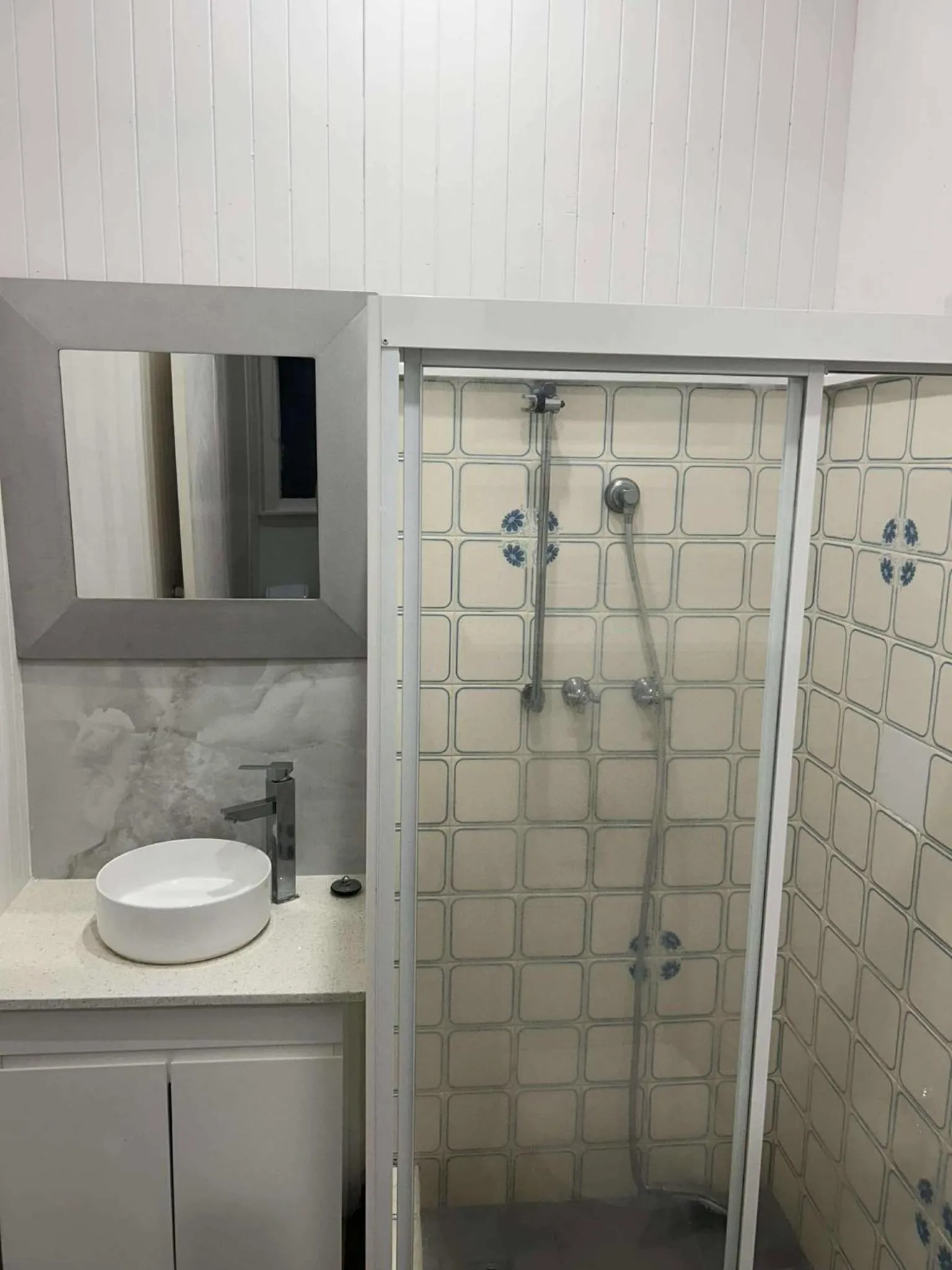 Manly Waves Studios & Apartments