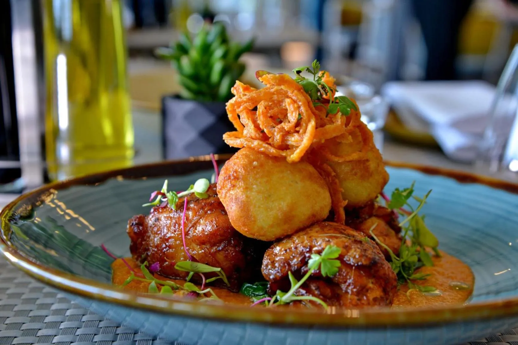 Food and drinks in Courtyard Hotel Waterfall City