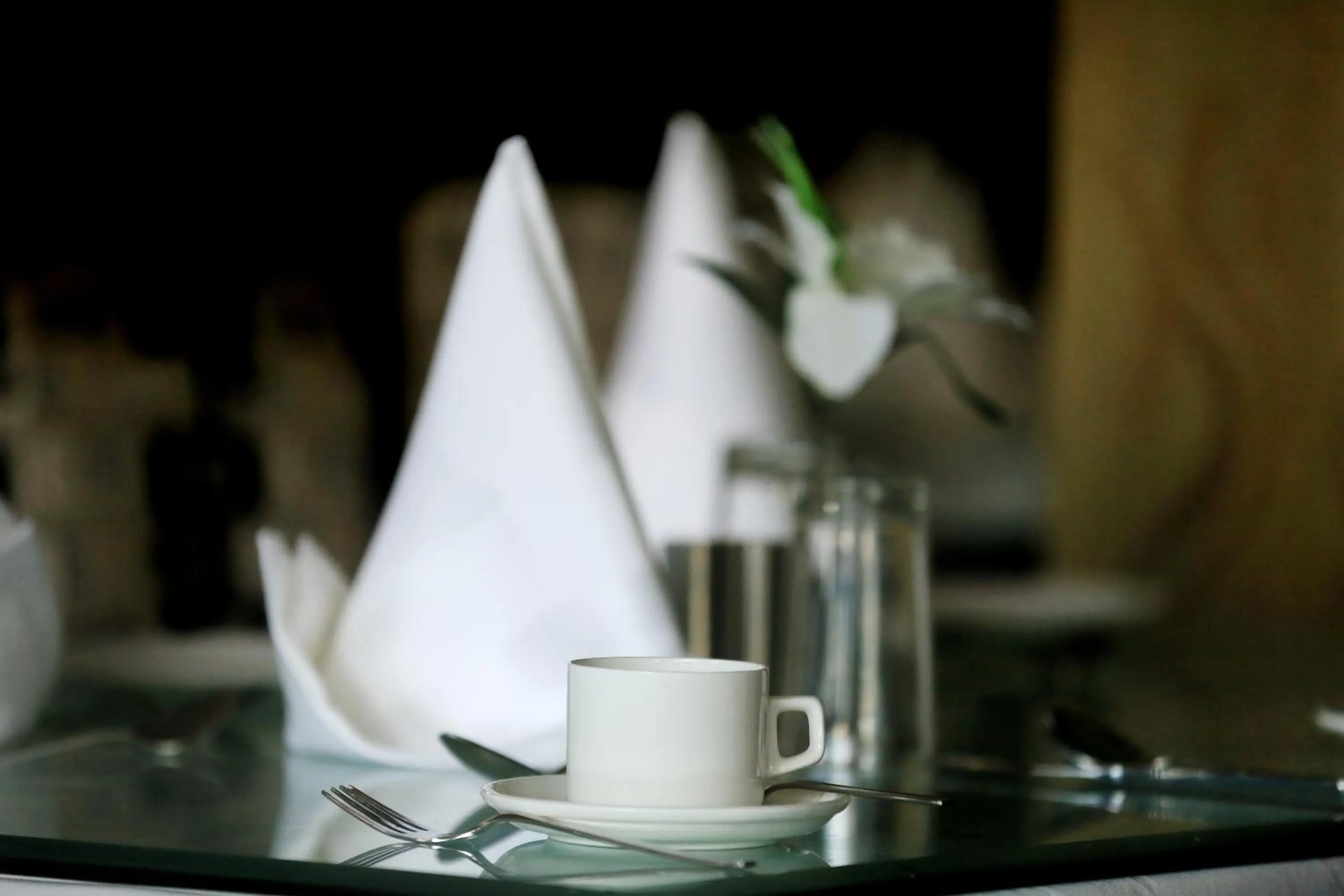 Restaurant/places to eat in Crown Plaza Residency