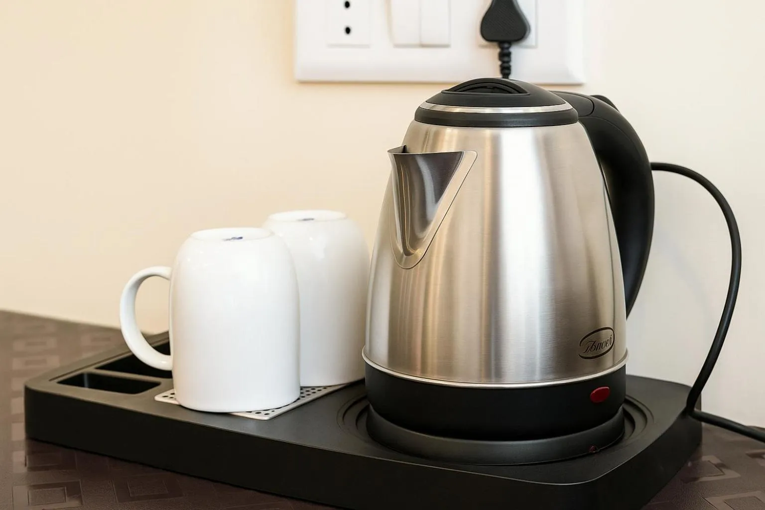 Coffee/tea facilities in Crown Plaza Residency