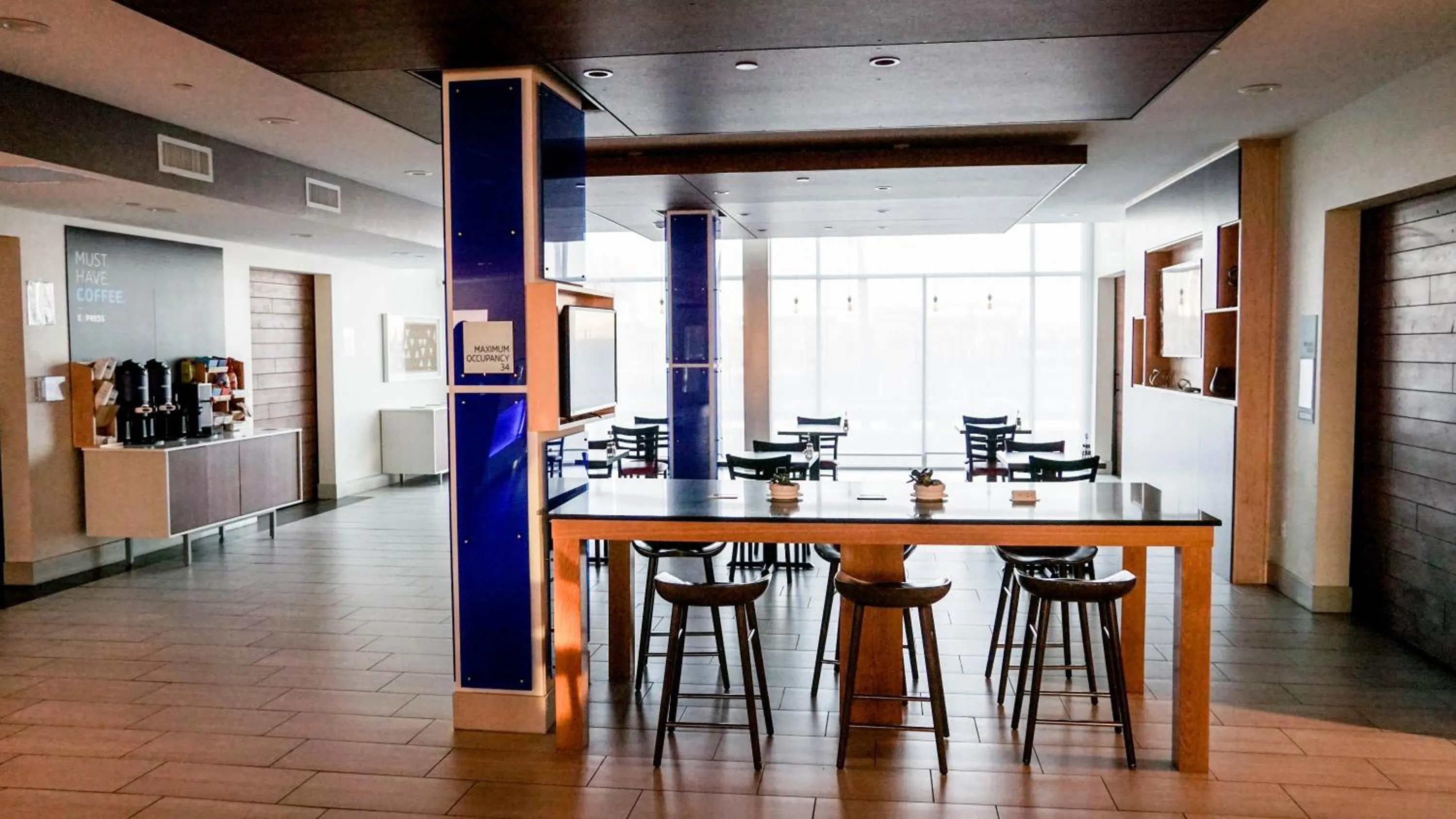 Seating area in Holiday Inn Express & Suites Blythe by IHG