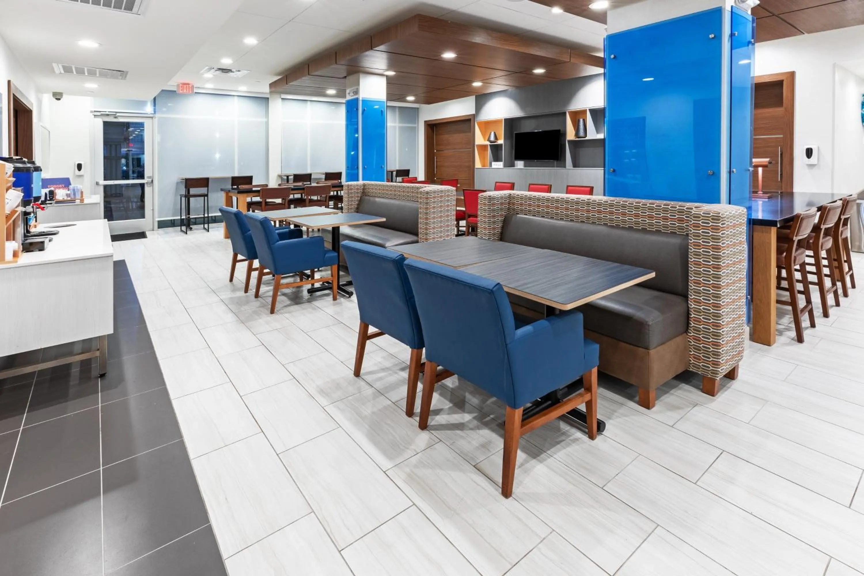 Restaurant/places to eat in Holiday Inn Express & Suites - Stafford NW - Sugar Land by IHG