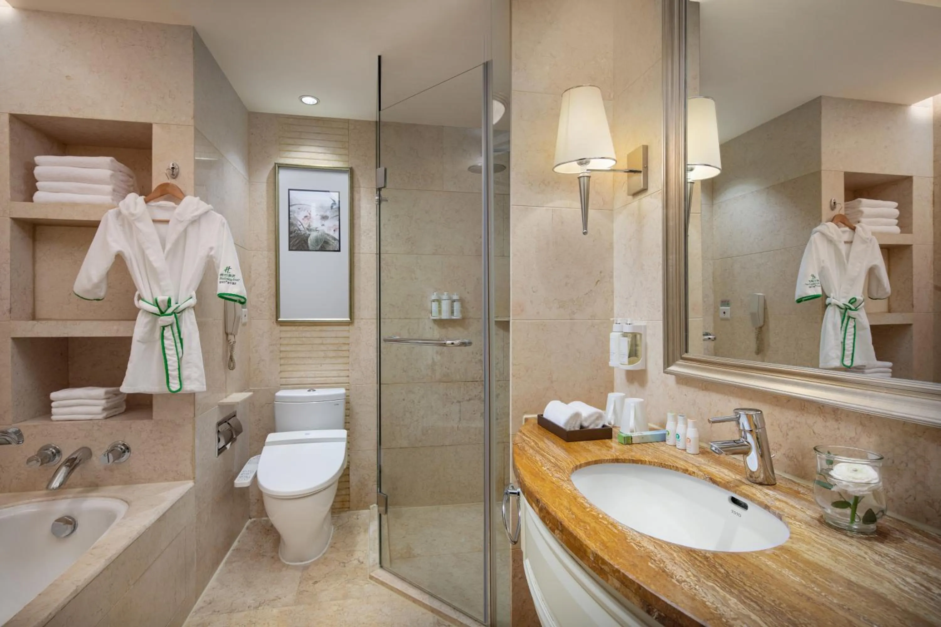 children in Holiday Inn Fuzhou New Port by IHG