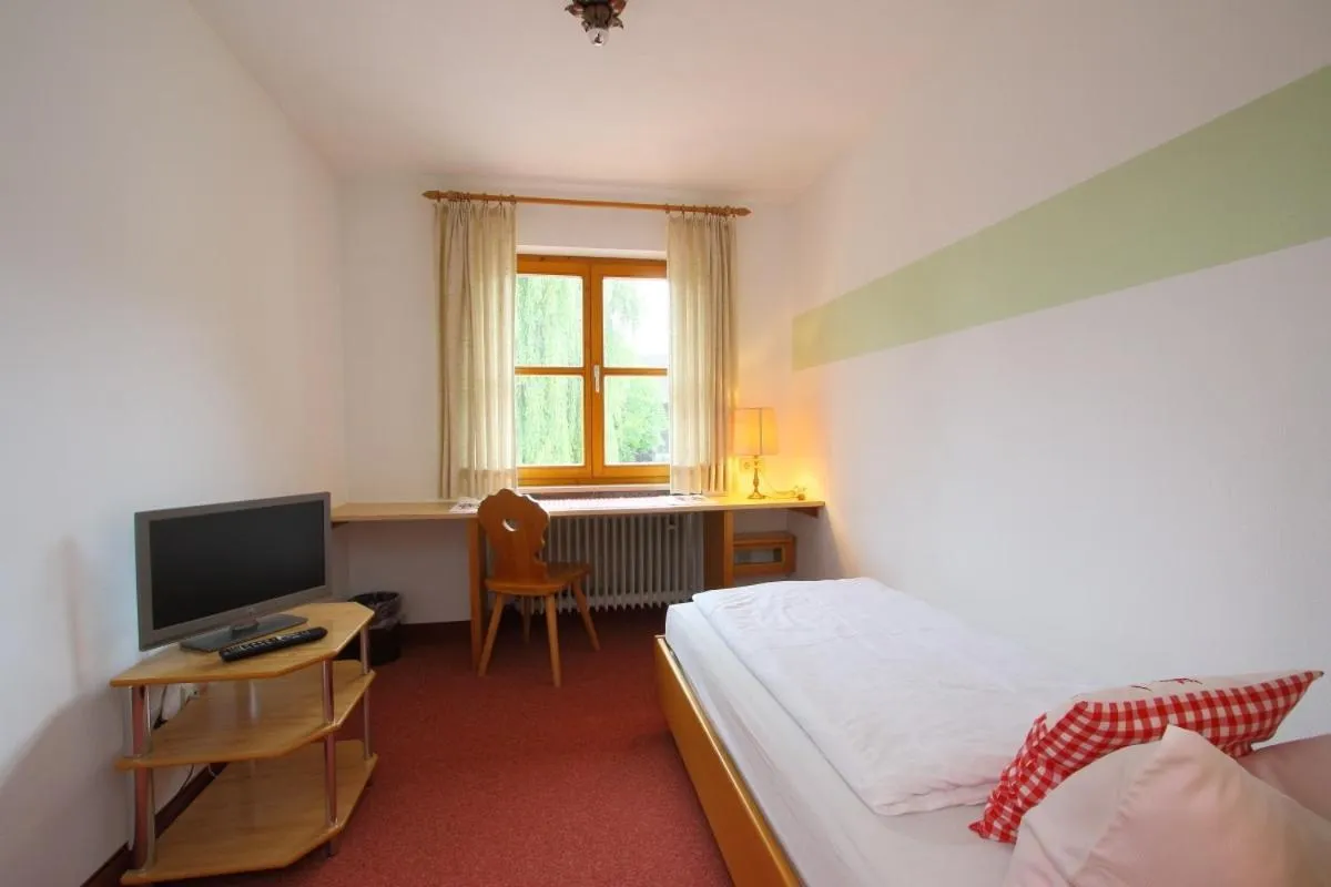 Photo of the whole room, Bed in Gasthof Rundeck