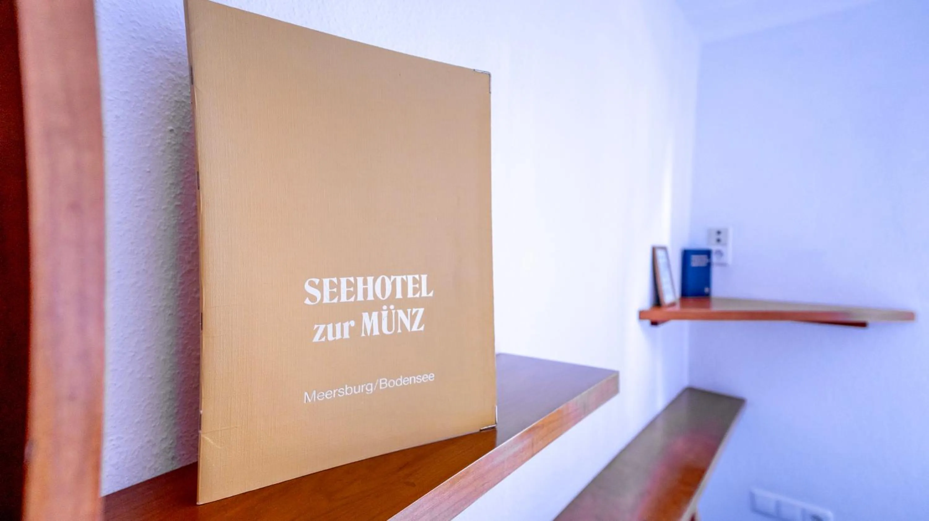 Property logo or sign in Seehotel ZUR MÜNZ