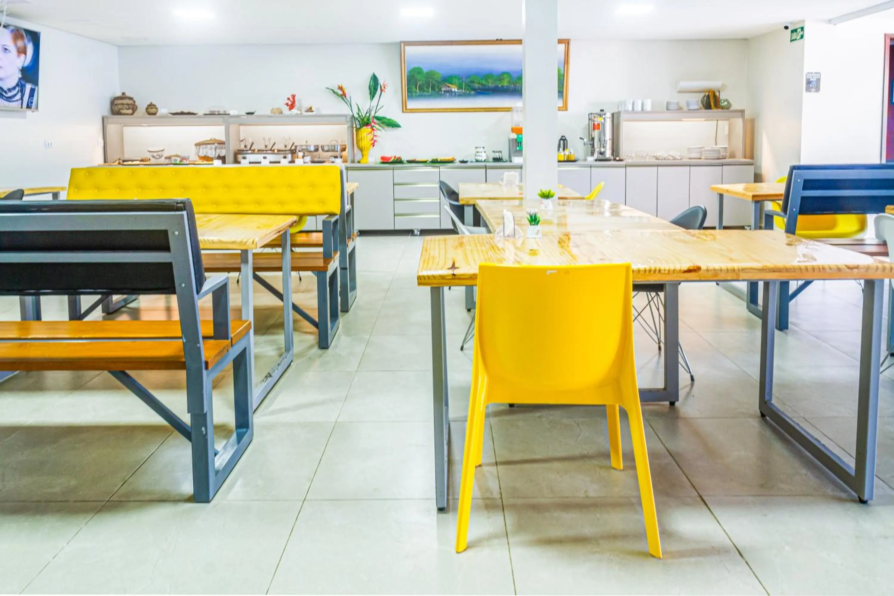 Dining area in Pousada Maanaim Porto