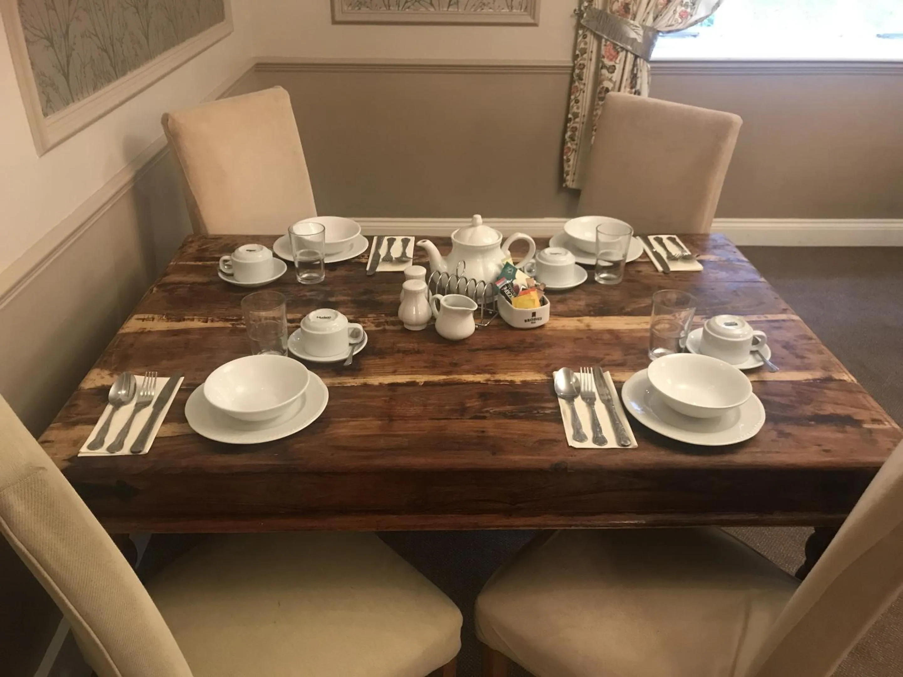 Dining area in The White Pheasant