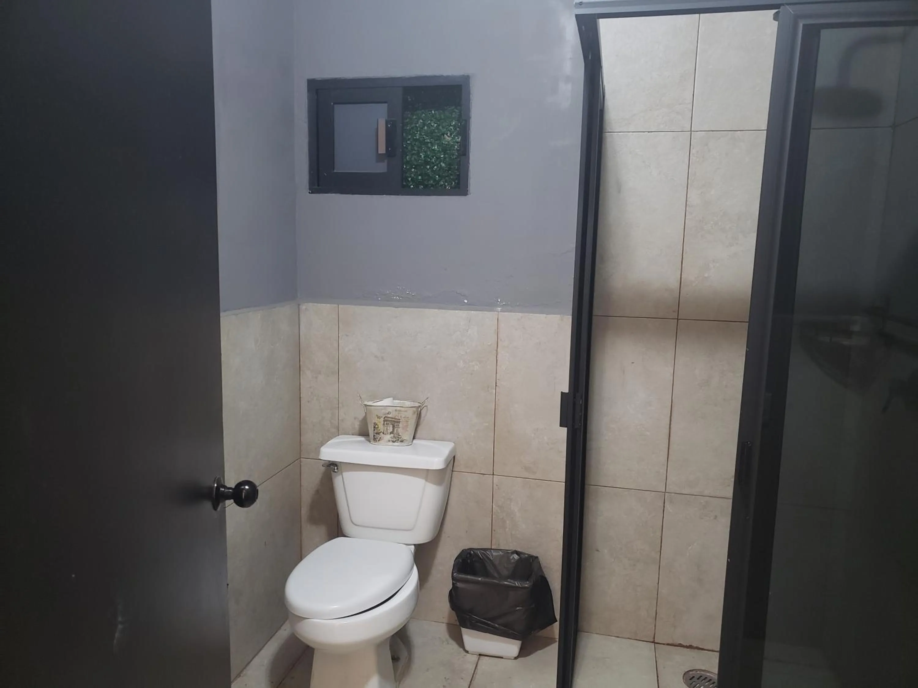 Bathroom in Singular Goldsmith