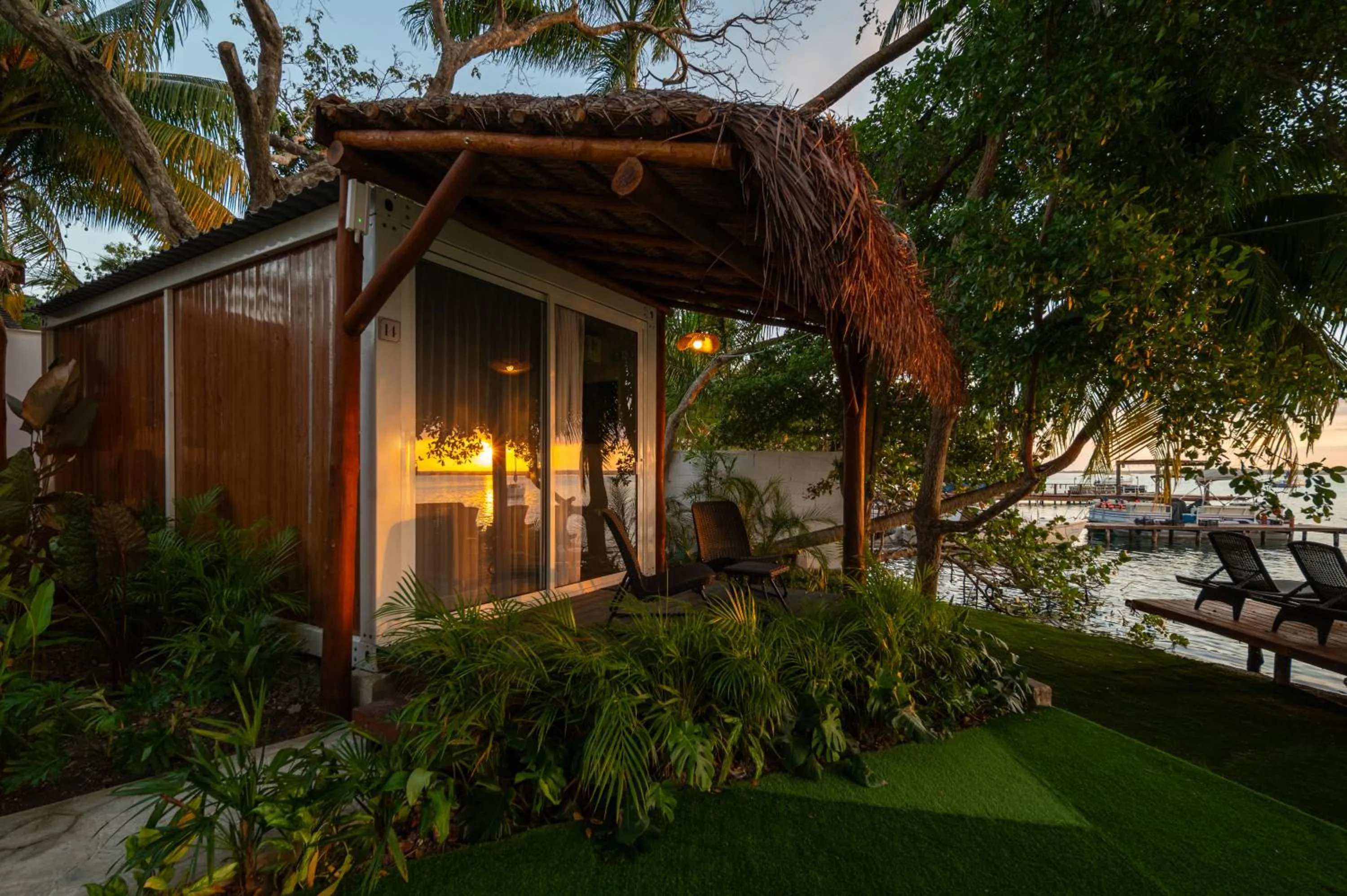 Garden in Casa Aakal Lagoon Front