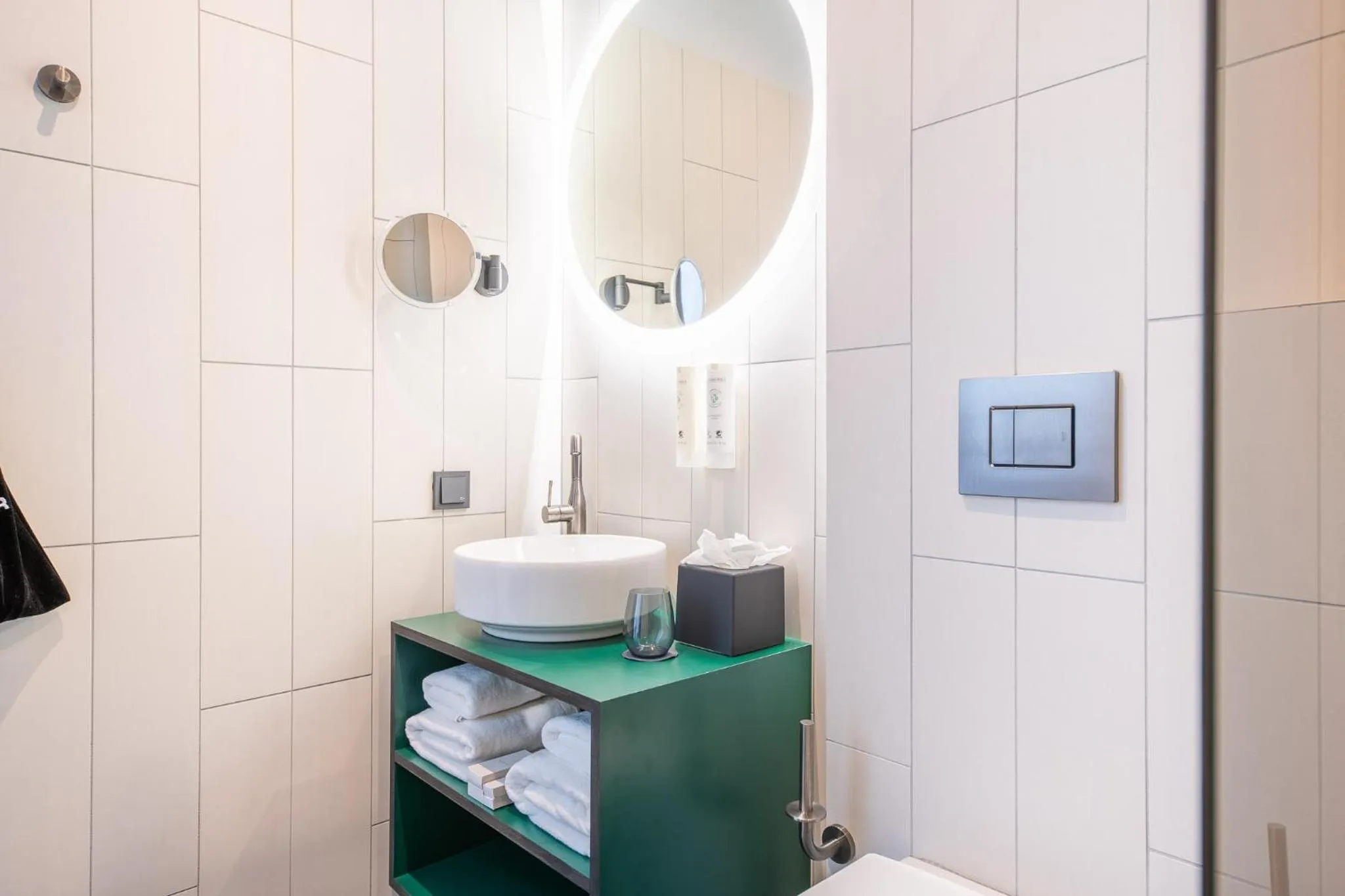 Bathroom in OTTO Hotel & Sun