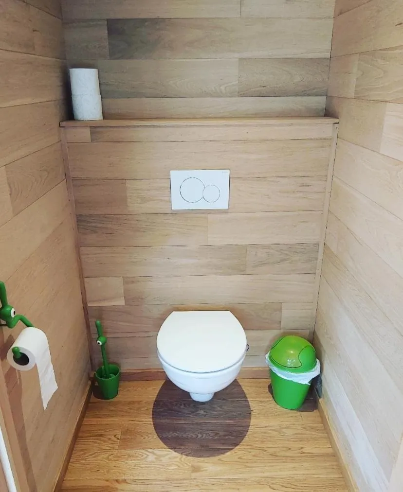 Toilet in De linderd