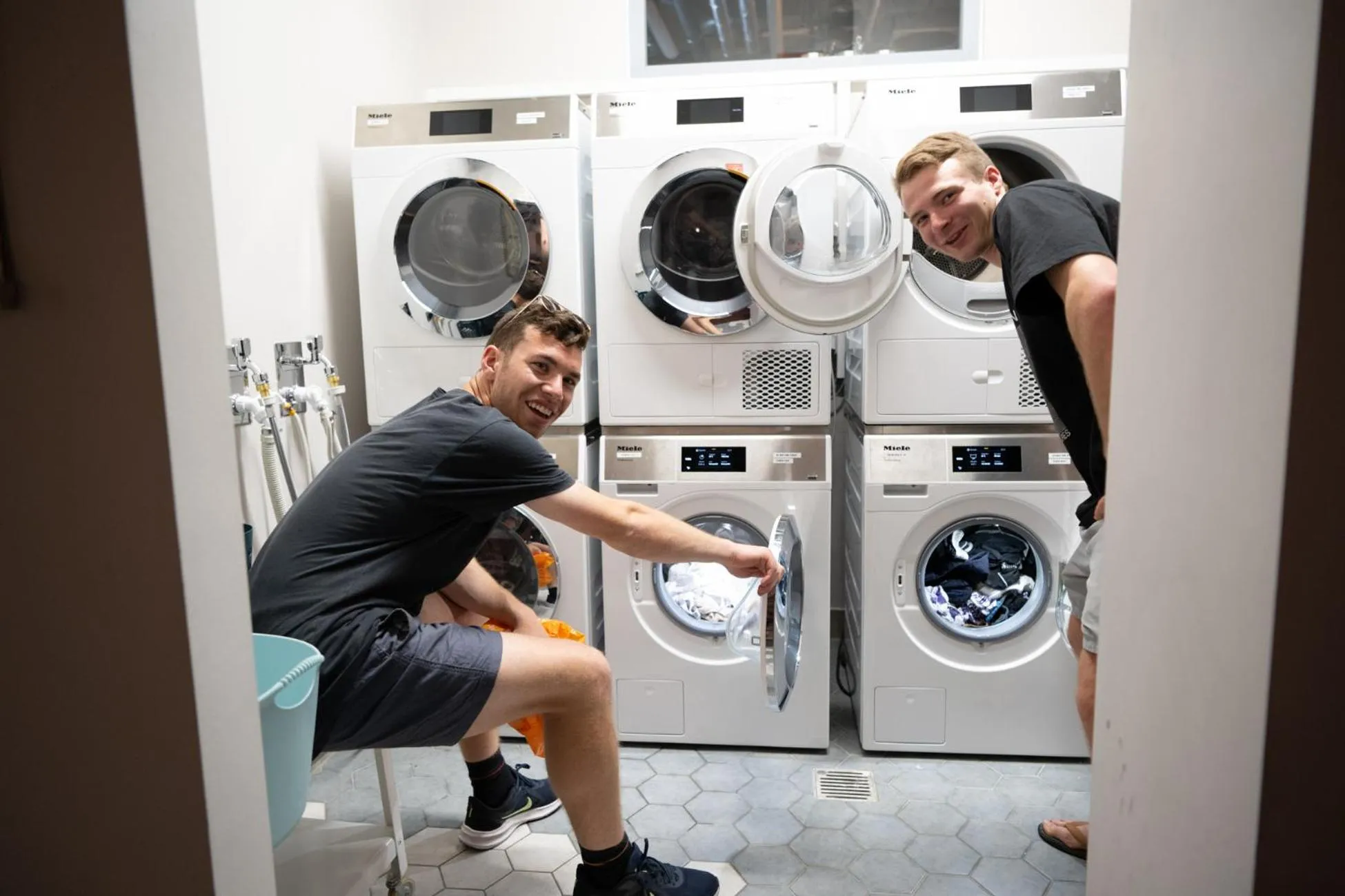 laundry in Wombat's City Hostel Munich Werksviertel