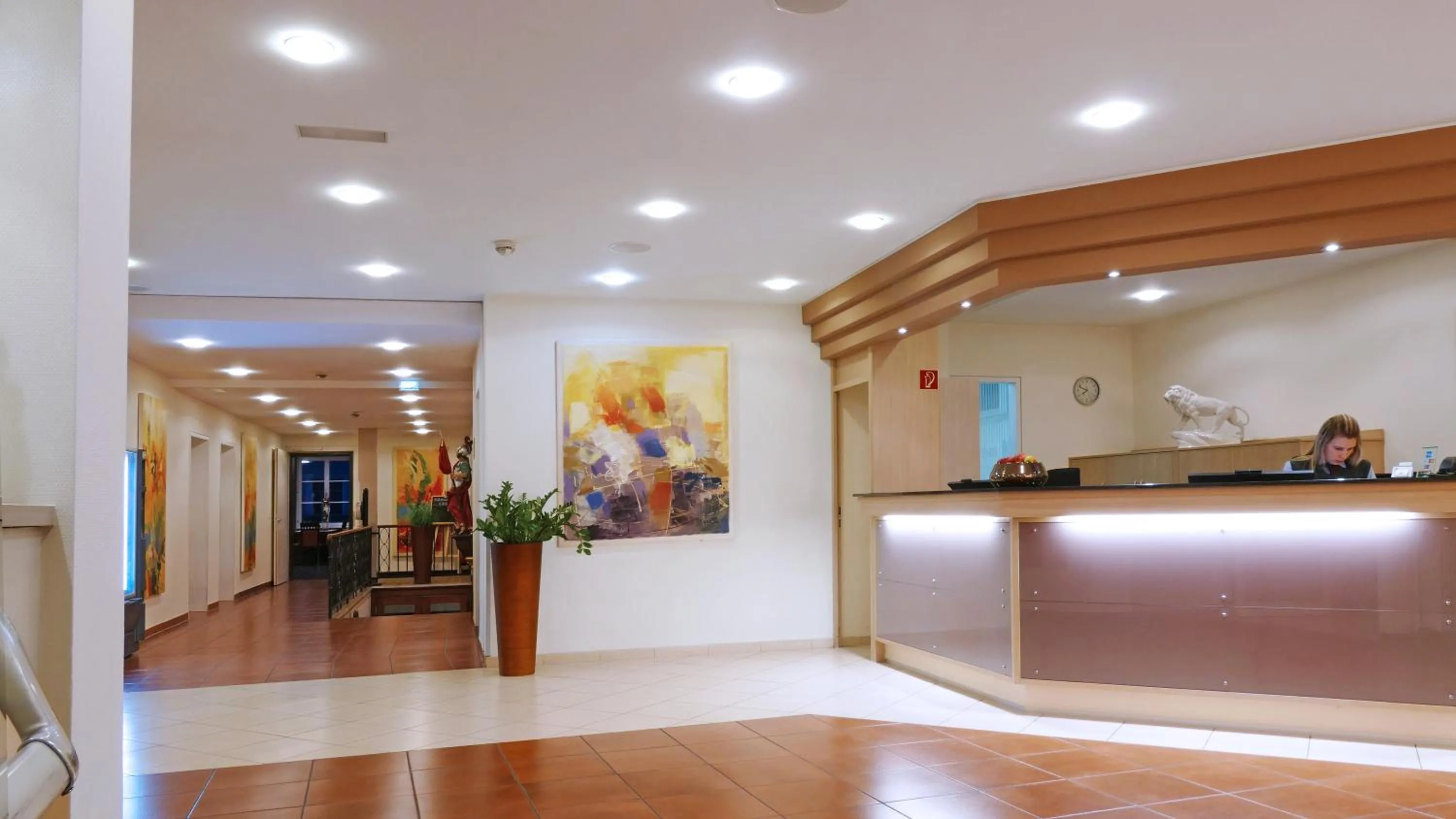 Lobby or reception in Central Hotel Löwen