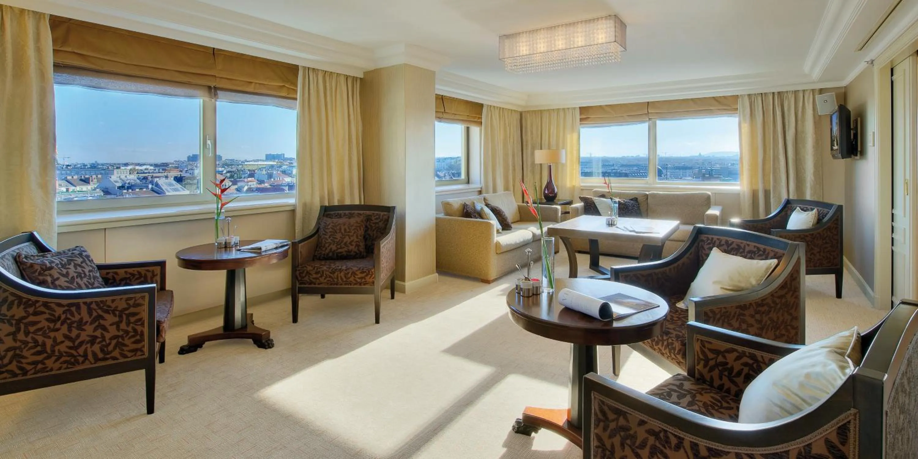 TV and multimedia in InterContinental Wien by IHG