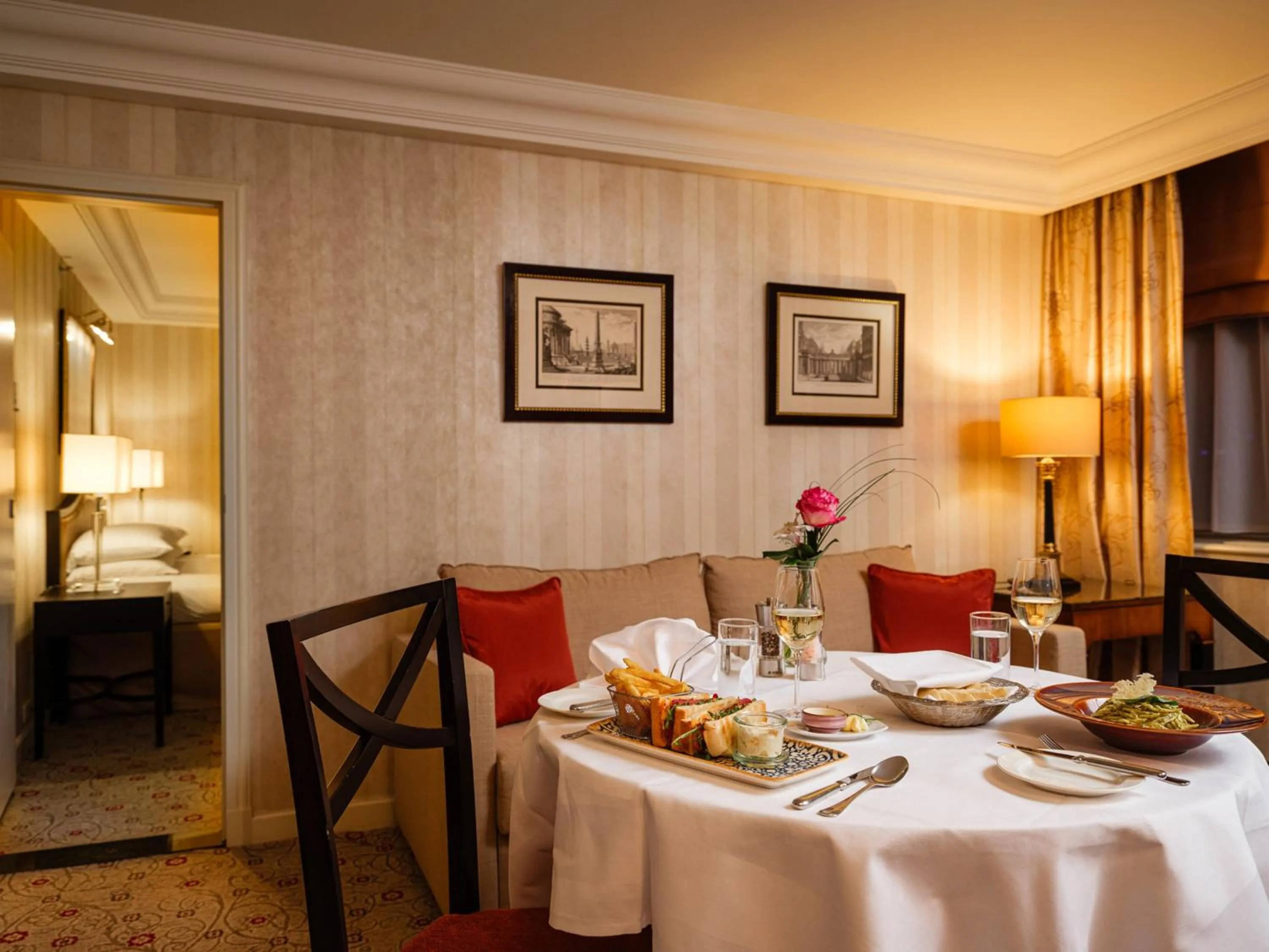 Photo of the whole room in InterContinental Wien by IHG