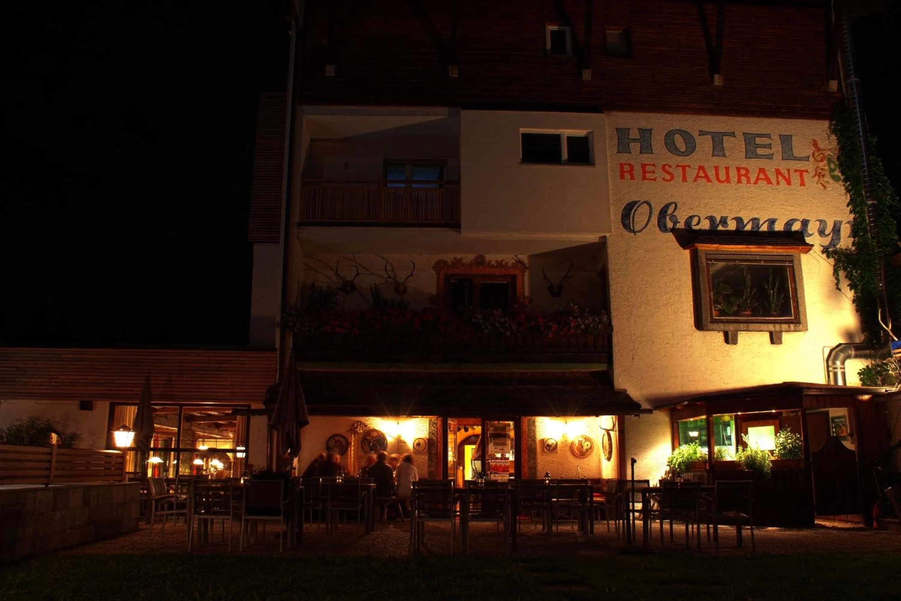 Night in Hotel Obermayr