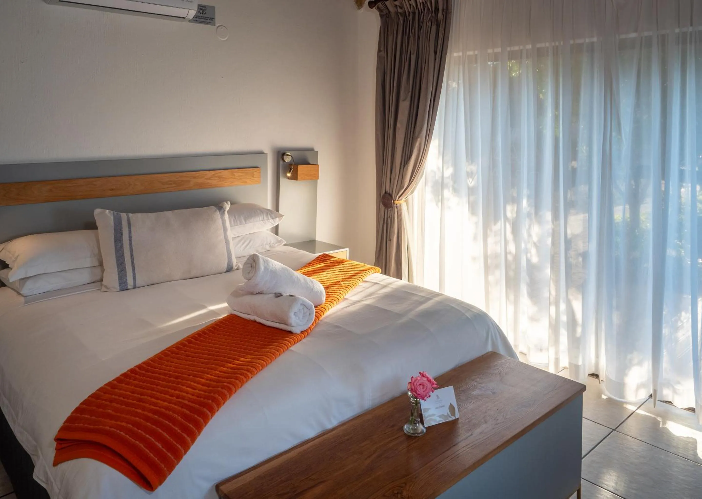 Bedroom, Bed in Mount Savannah Lodge by Dream Resorts