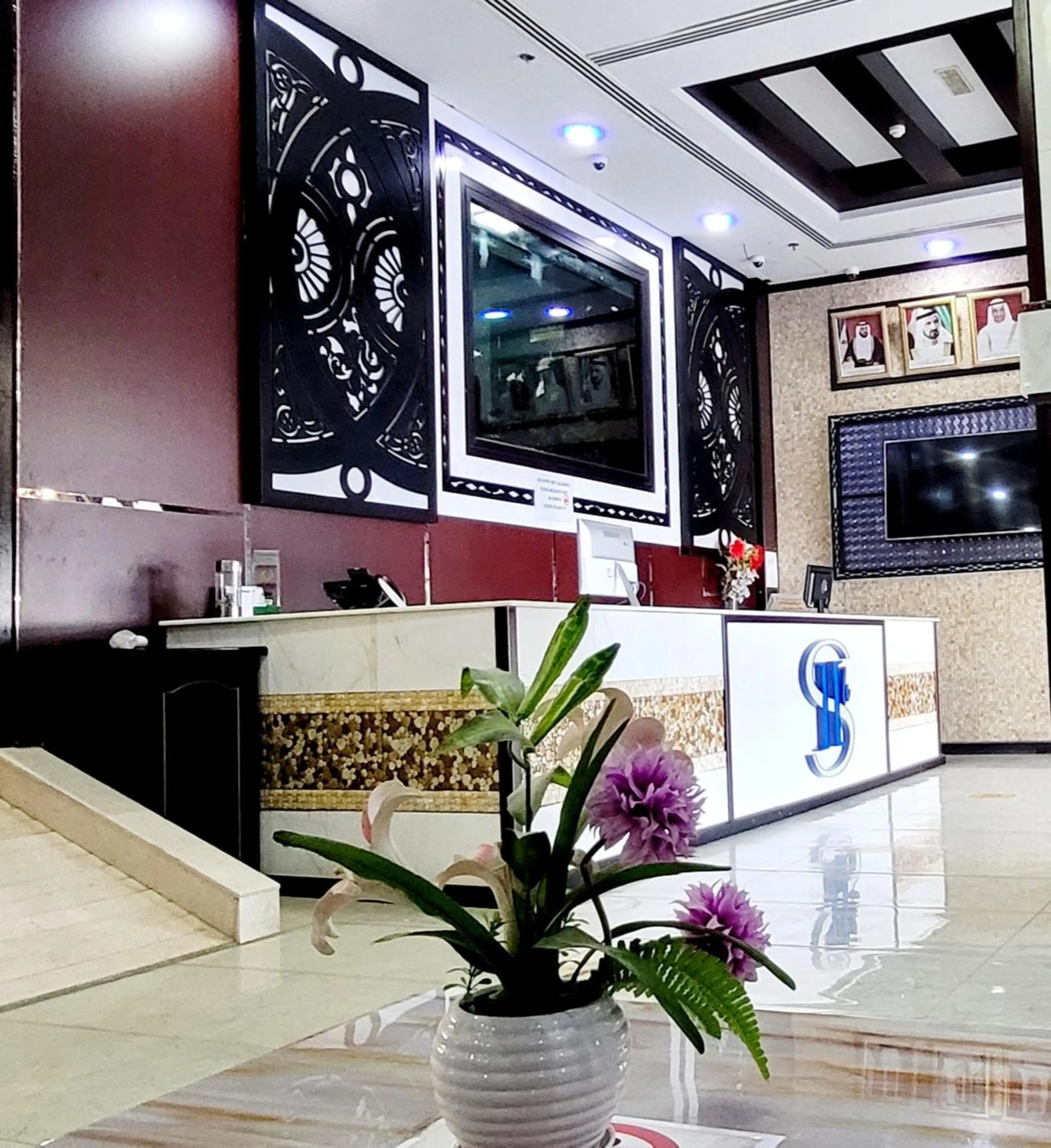 Lobby or reception in SHH Hotel