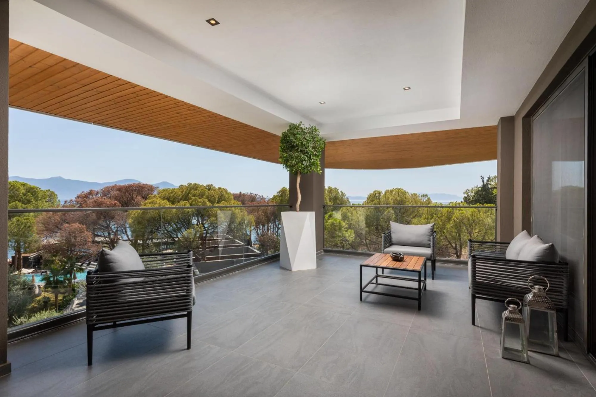 Photo of the whole room in Unique Life Style Hotel