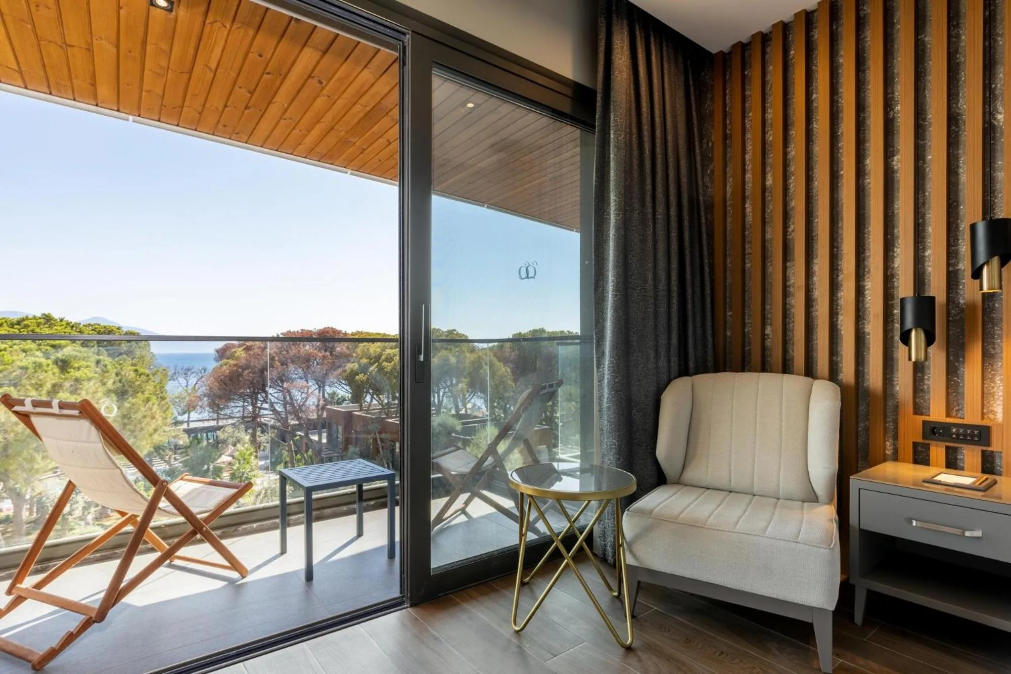 Photo of the whole room in Unique Life Style Hotel