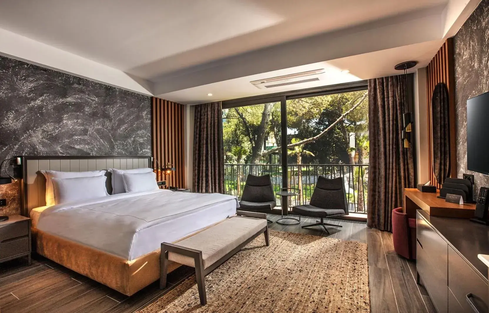 Deluxe Double or Twin Room with Garden View in Unique Life Style Hotel Deluxe Double or Twin Room with Garden View in Unique Life Style Hotel