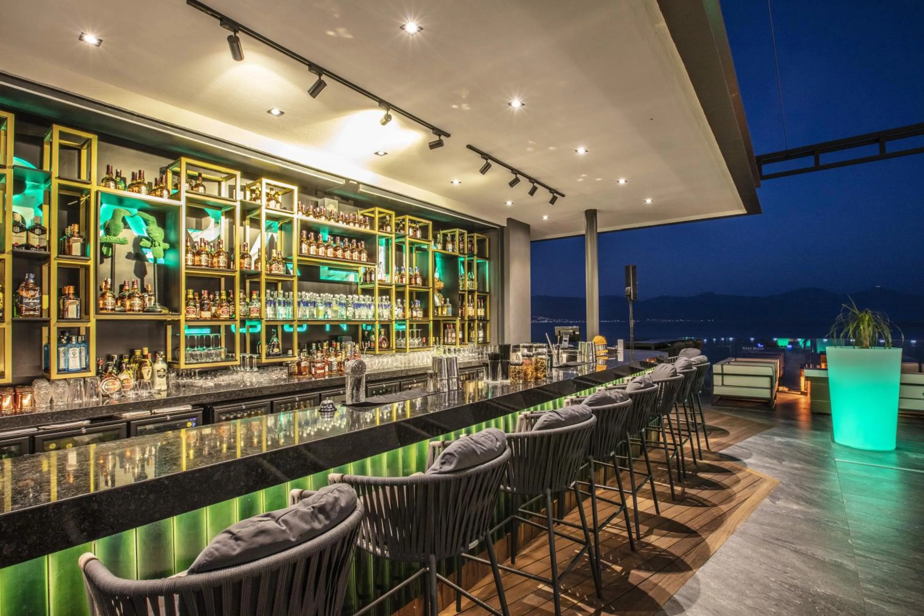 Lounge or bar in Unique Life Style Hotel