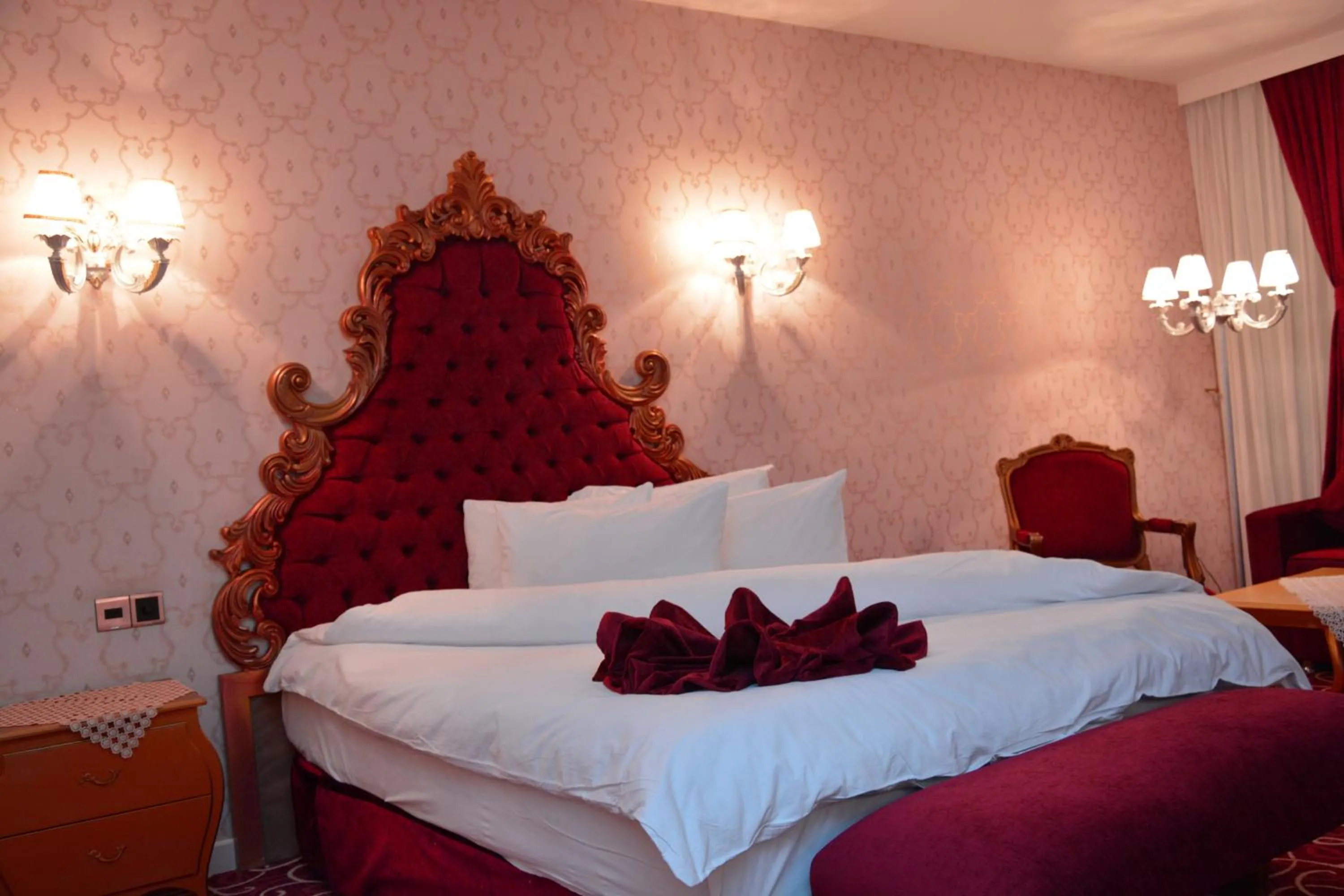 Bed in Deluxe Hotel Ganja