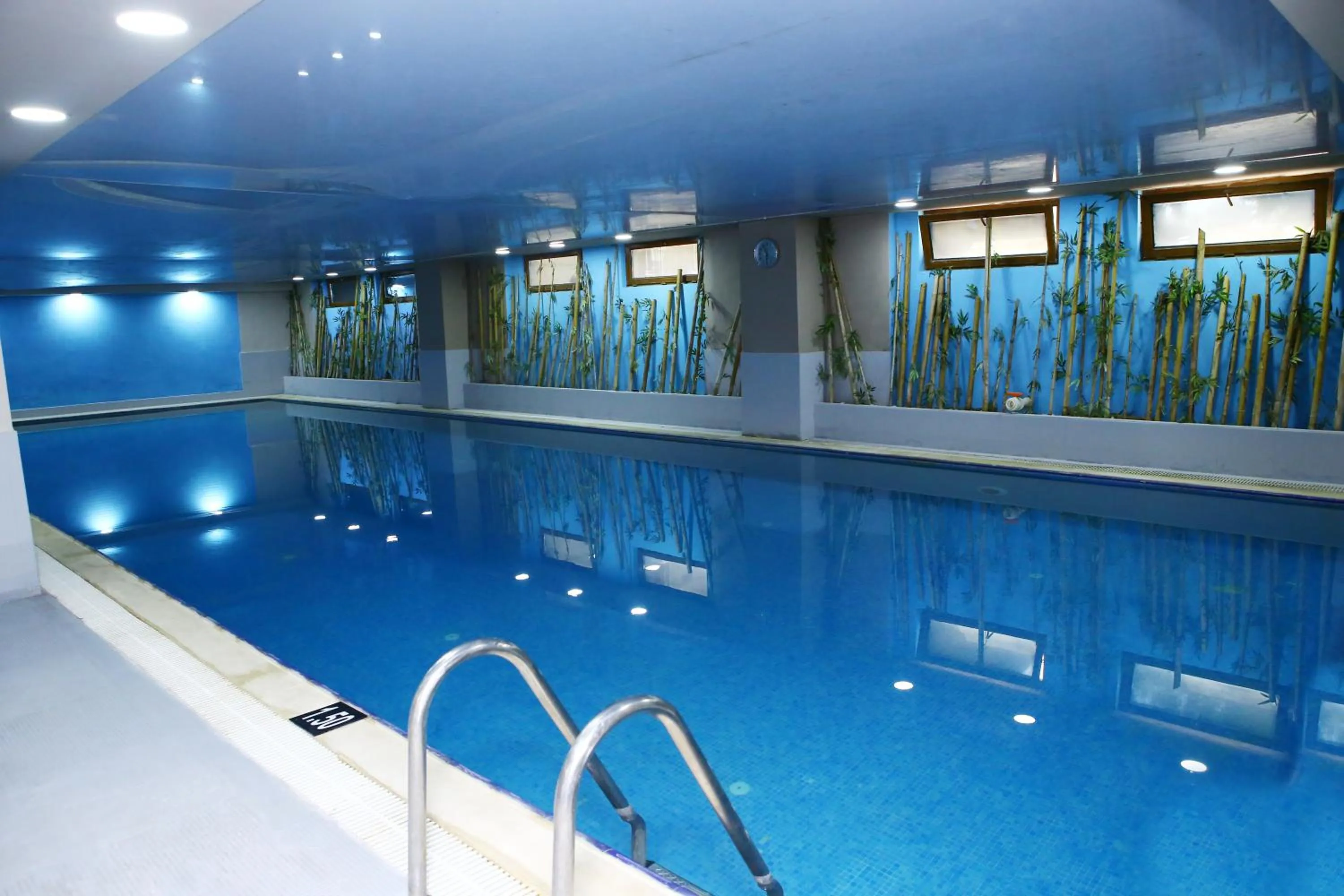 Swimming pool in Deluxe Hotel Ganja