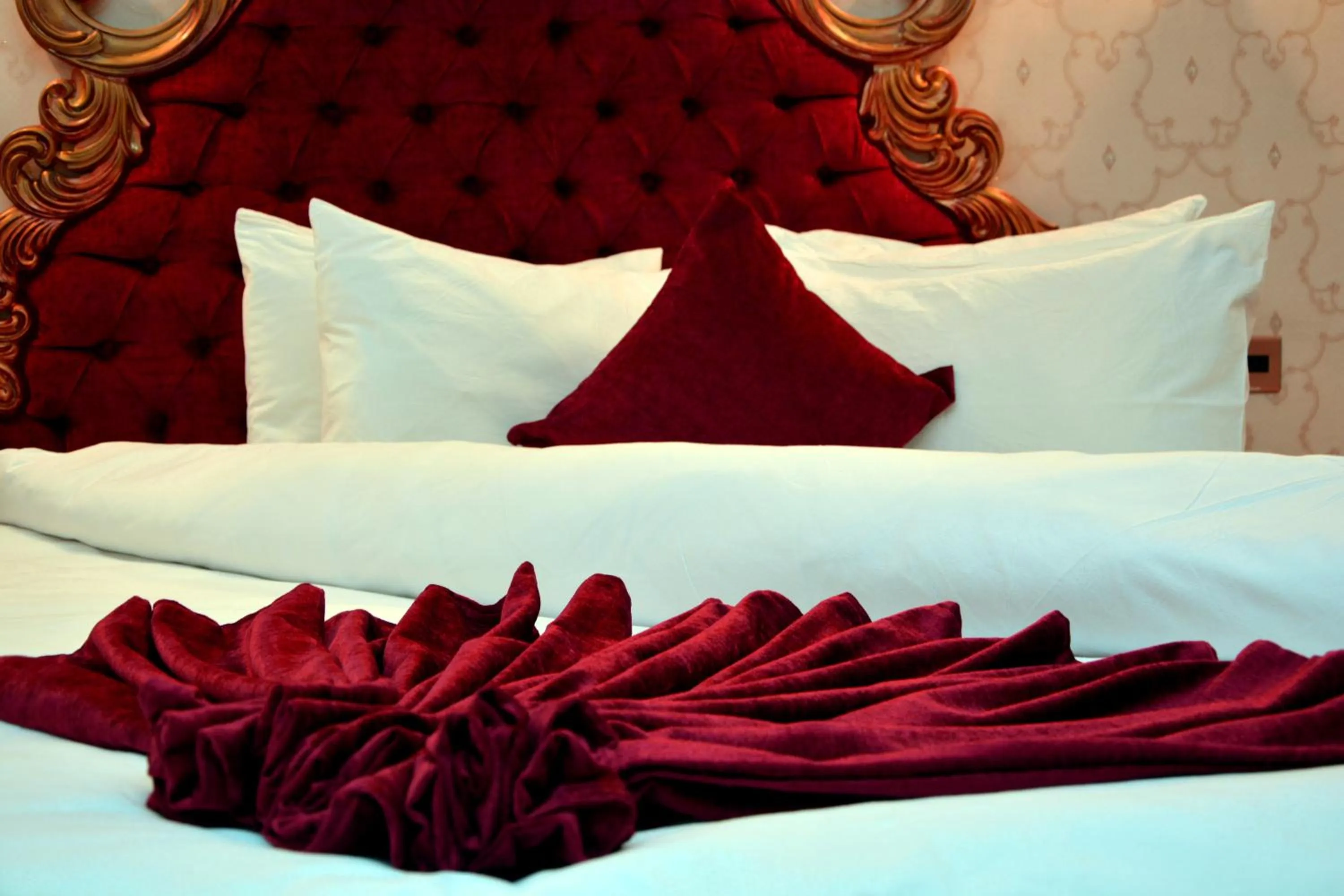 Bed in Deluxe Hotel Ganja